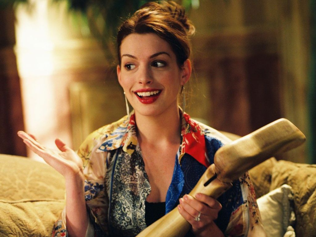 Anne Hathaway leaked wallpapers