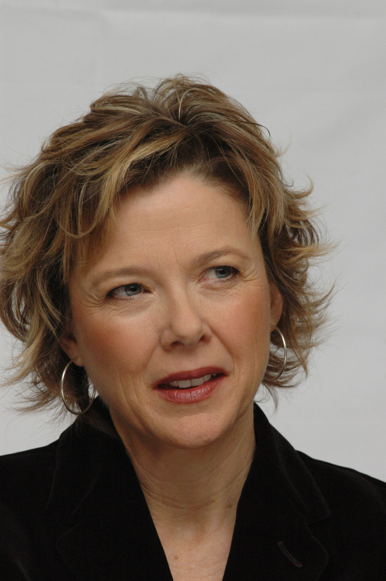 Annette Bening leaked wallpapers