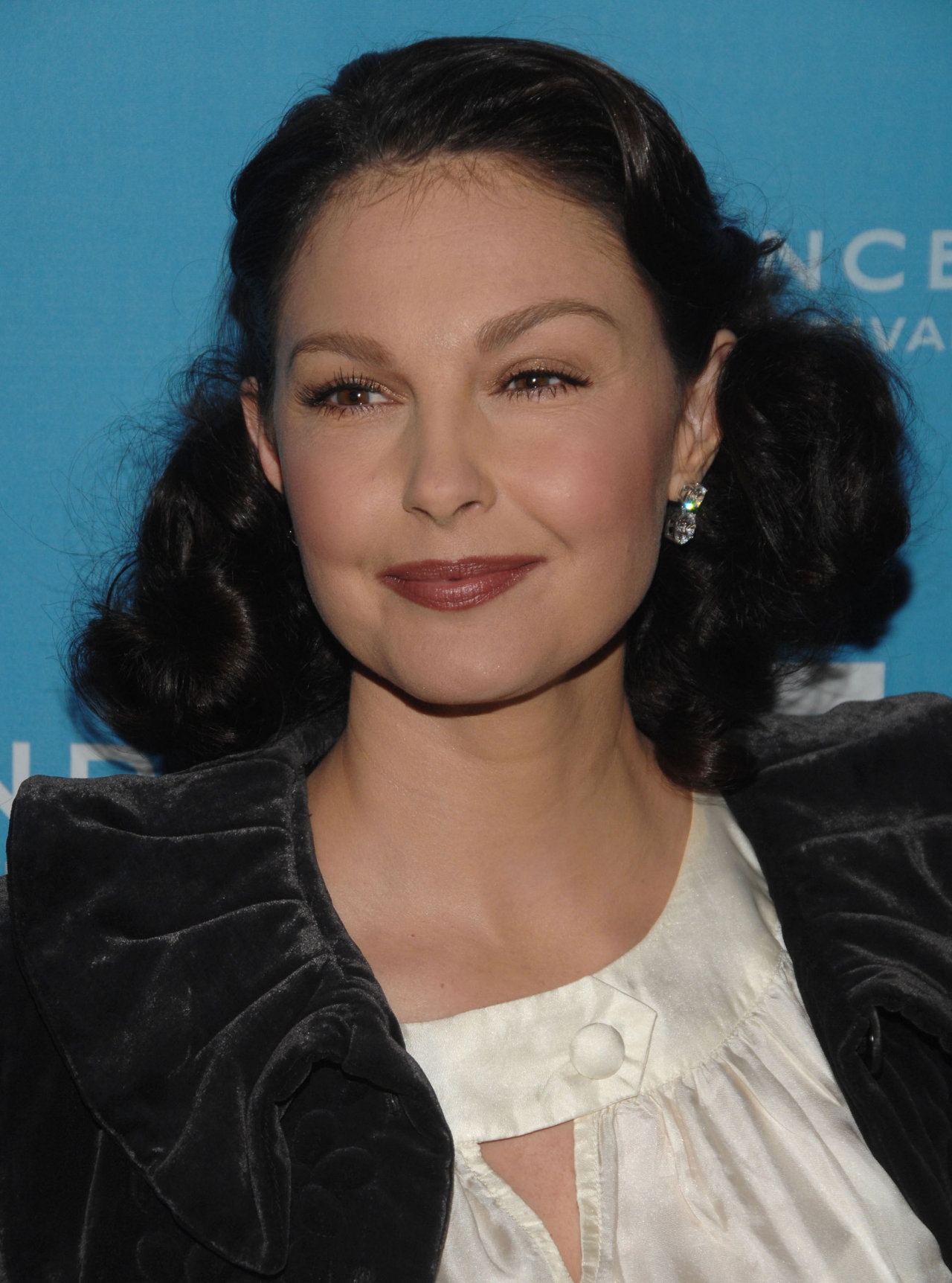 Ashley Judd leaked wallpapers