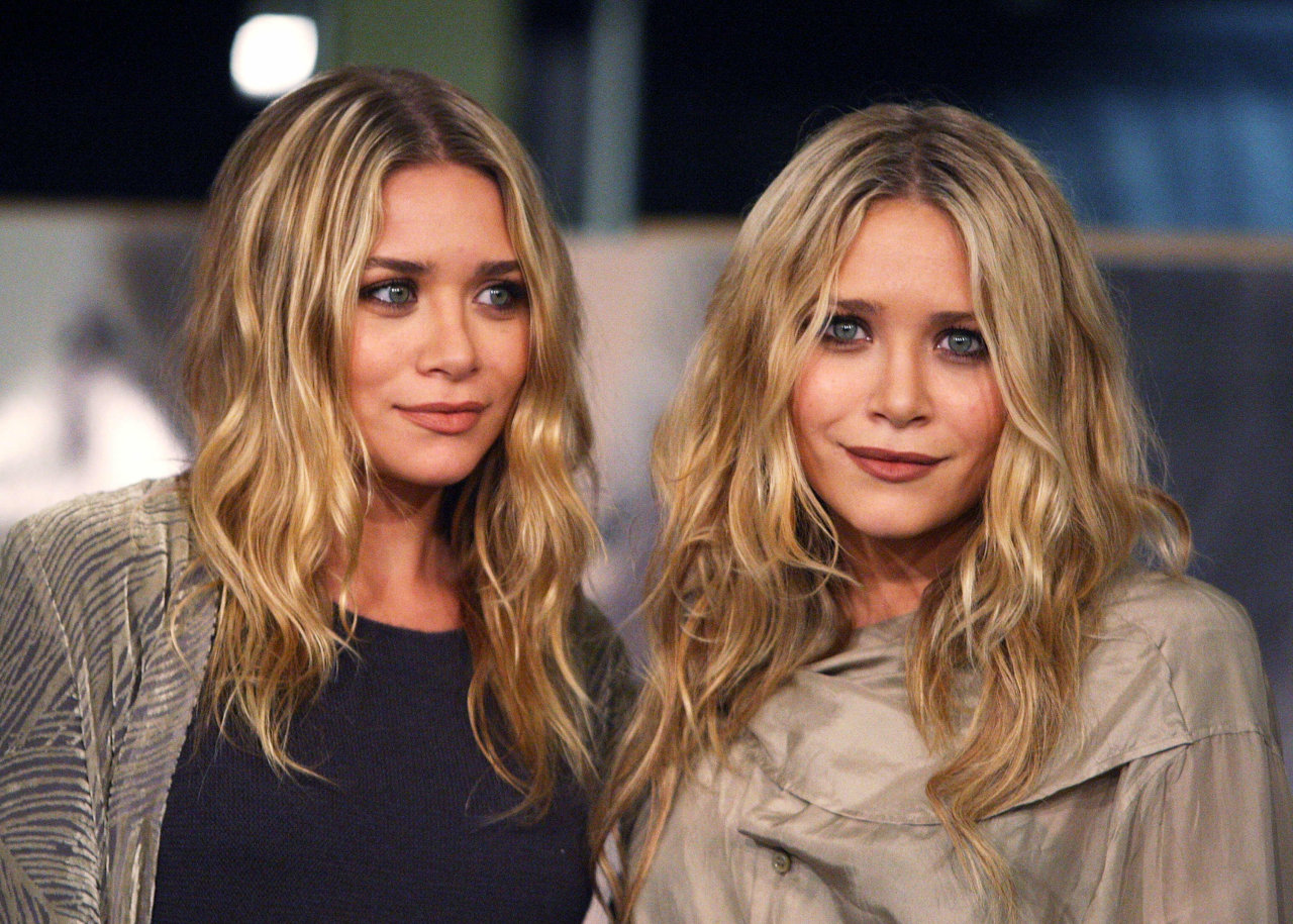 Ashley Olsen leaked wallpapers