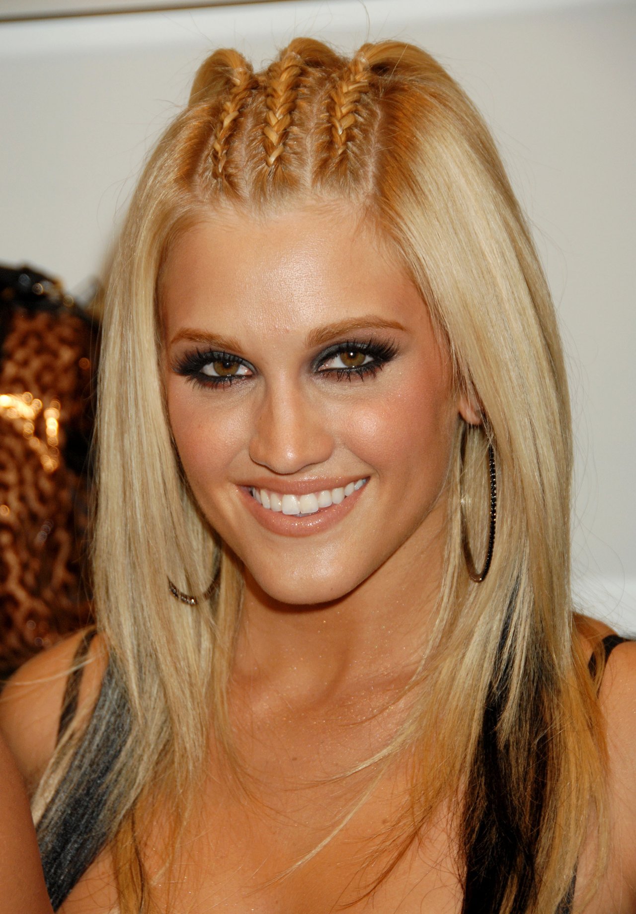 Ashley Roberts leaked wallpapers