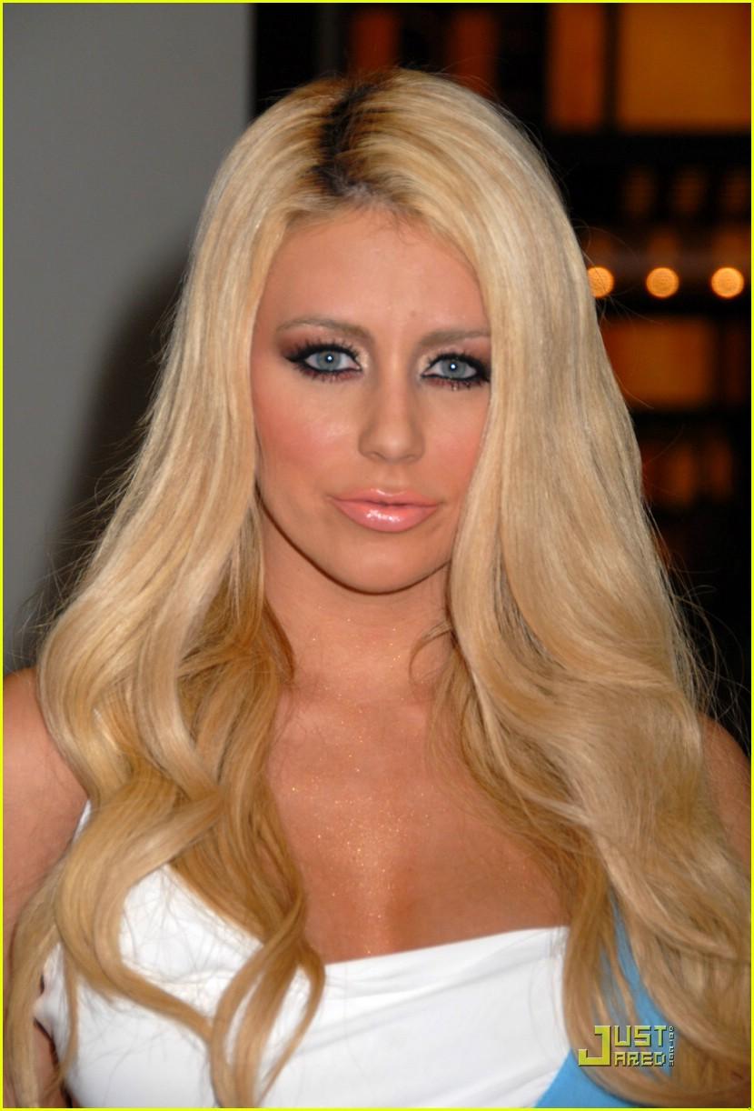 Aubrey O'Day leaked wallpapers