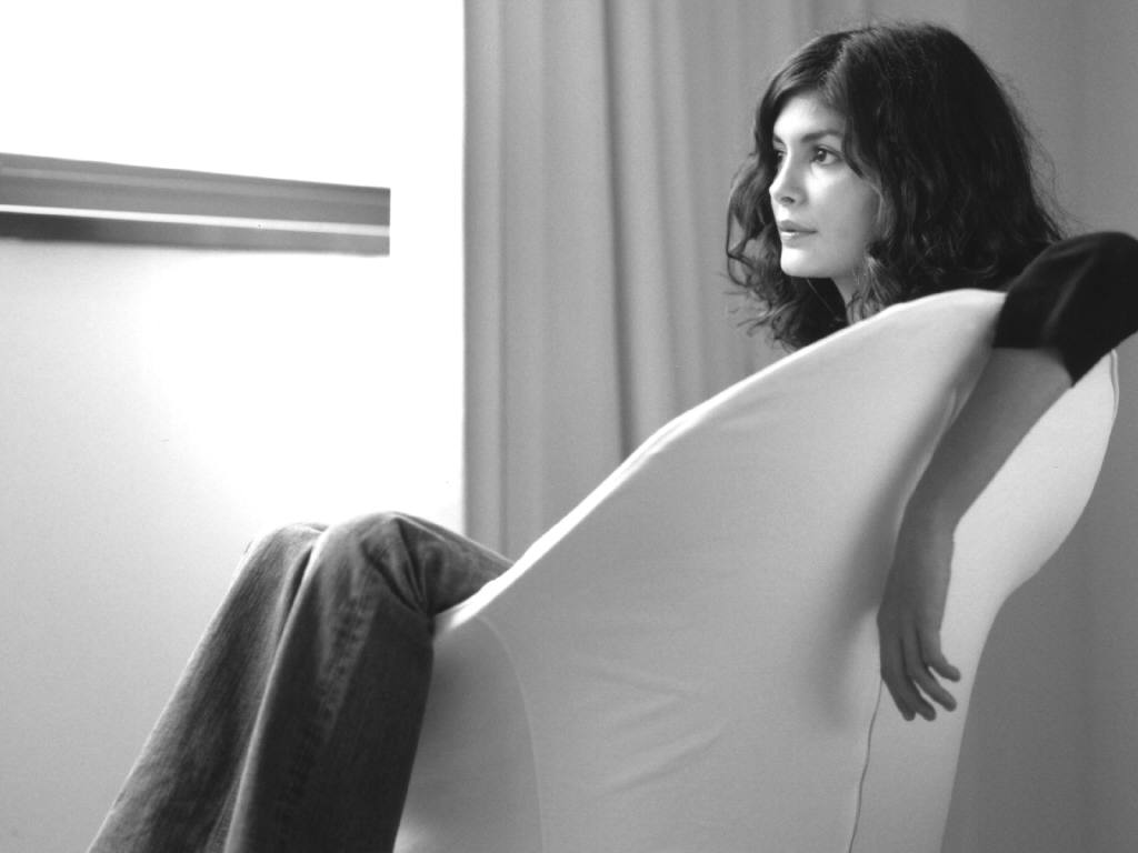 Audrey Tautou leaked wallpapers