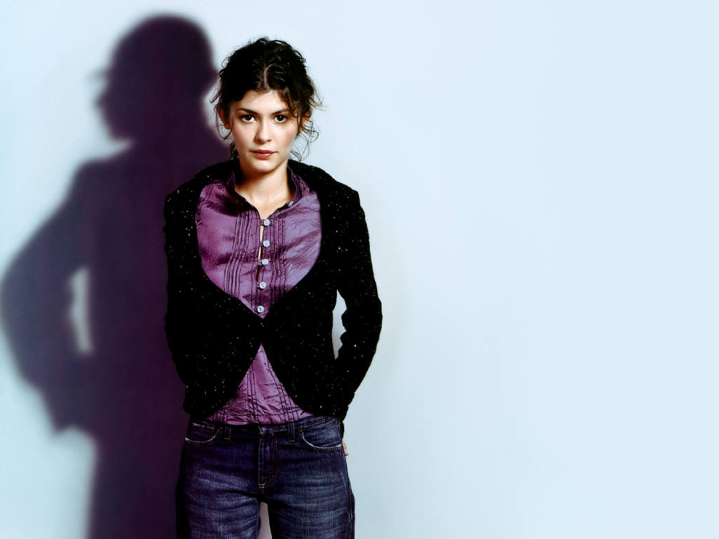 Audrey Tautou leaked wallpapers