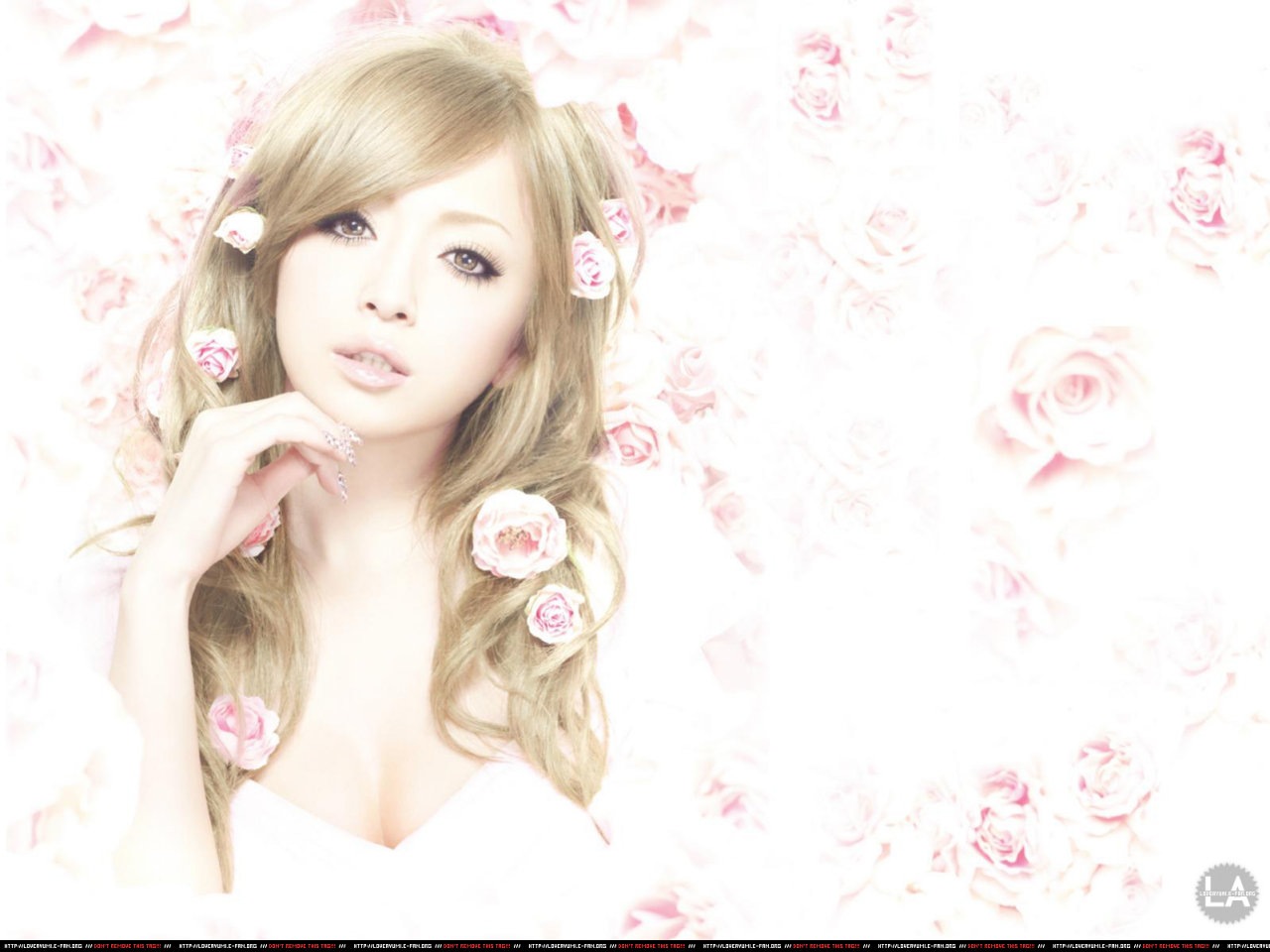 Ayumi Hamasaki leaked wallpapers