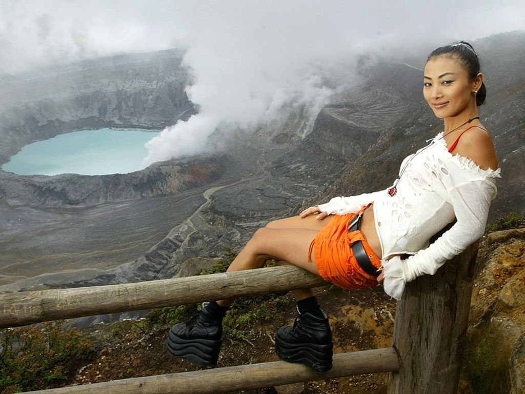 Bai Ling leaked wallpapers