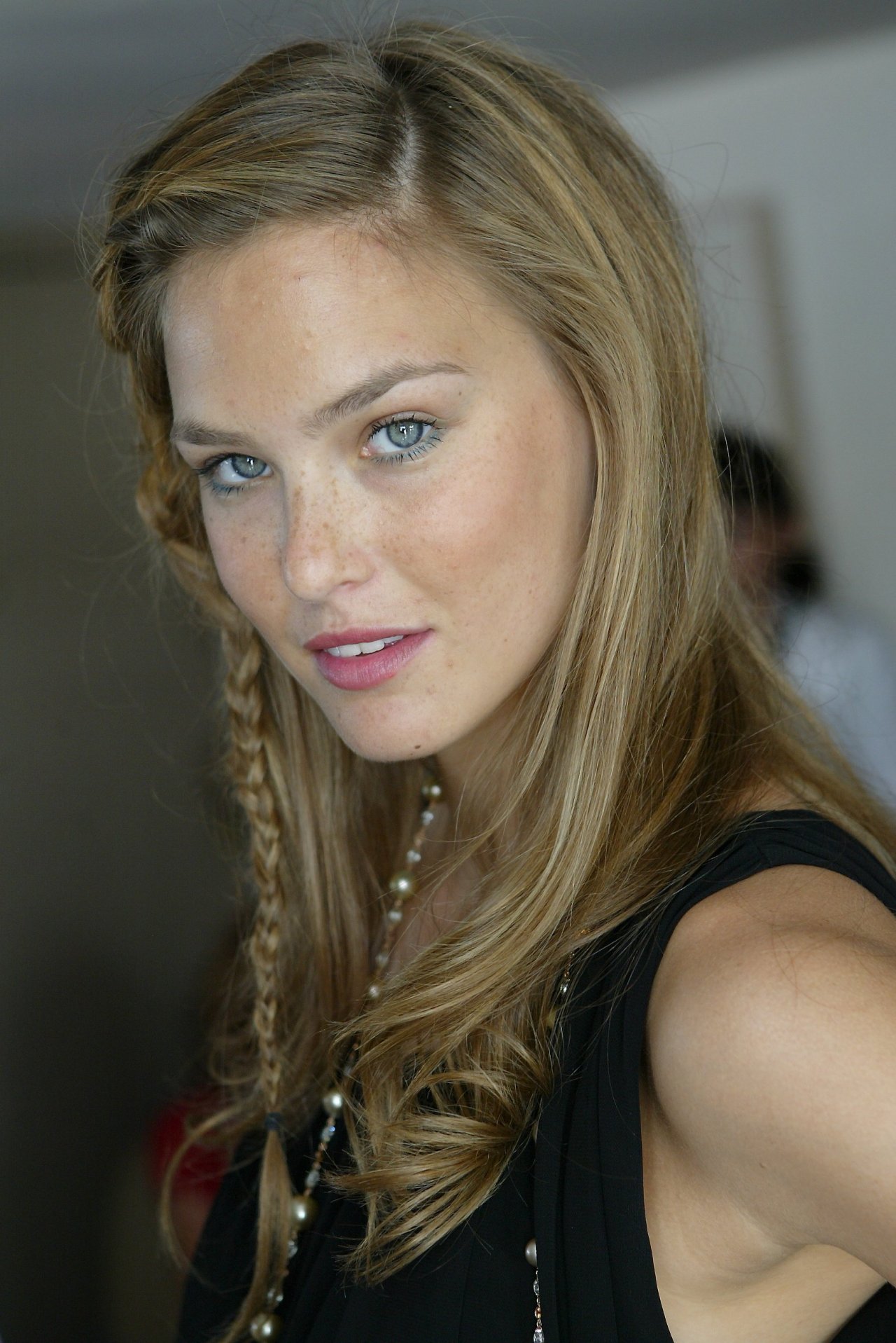 Bar Refaeli leaked wallpapers