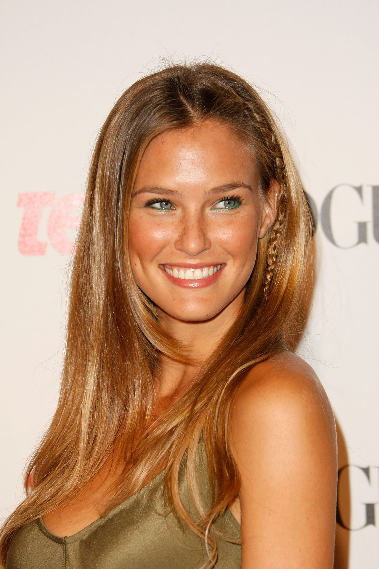 Bar Refaeli leaked wallpapers