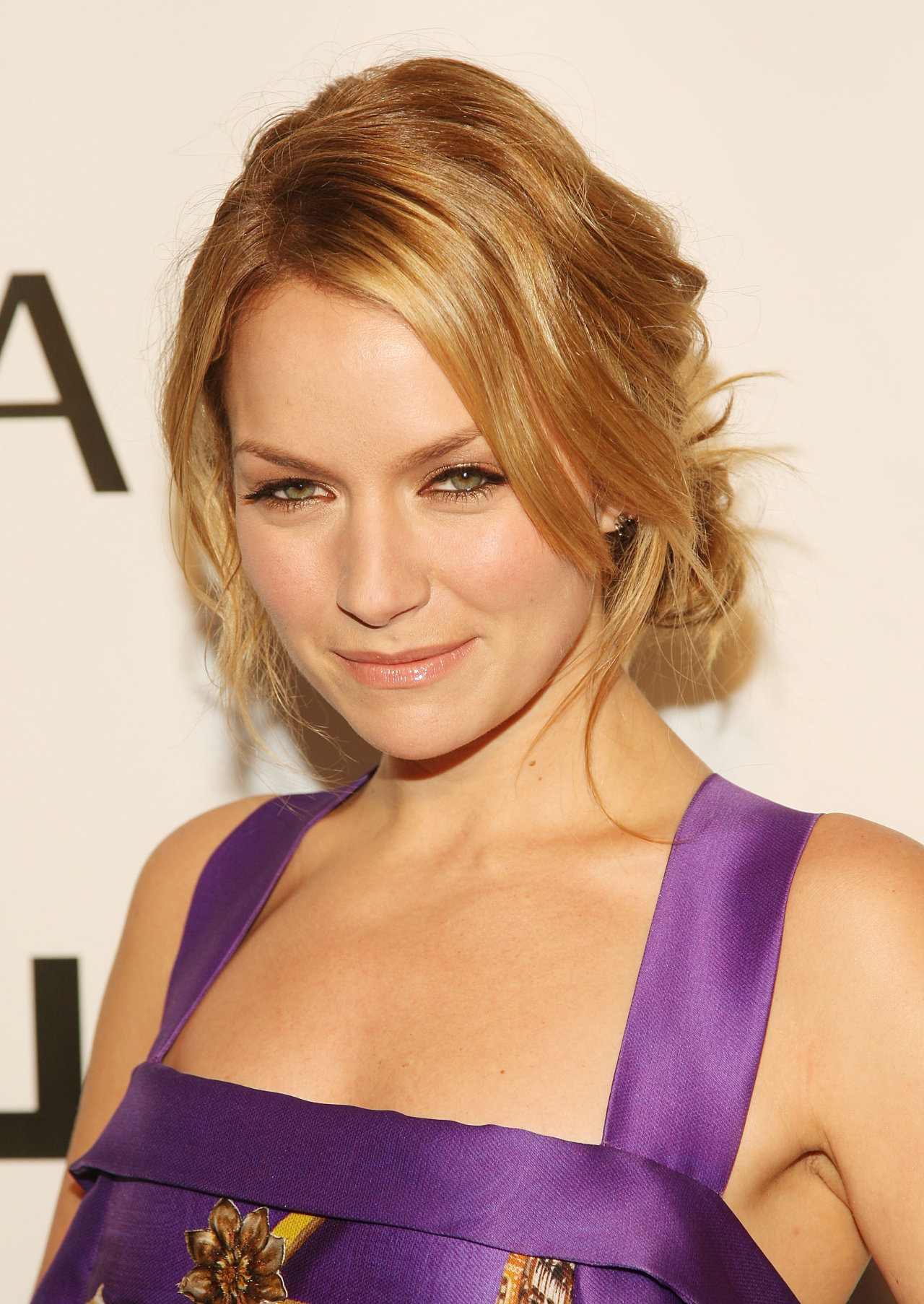 Becki Newton leaked wallpapers