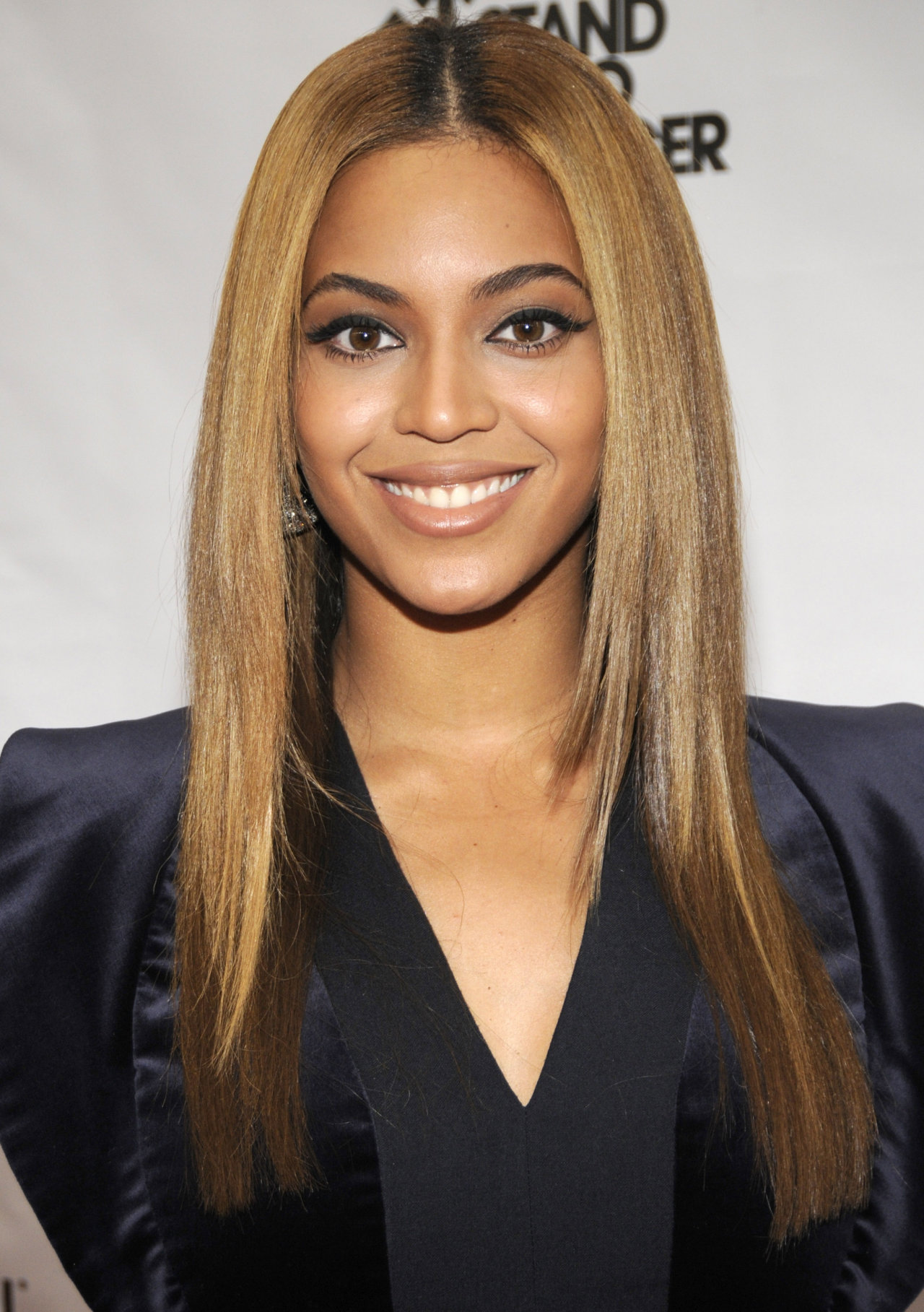 Beyonce Knowles leaked wallpapers