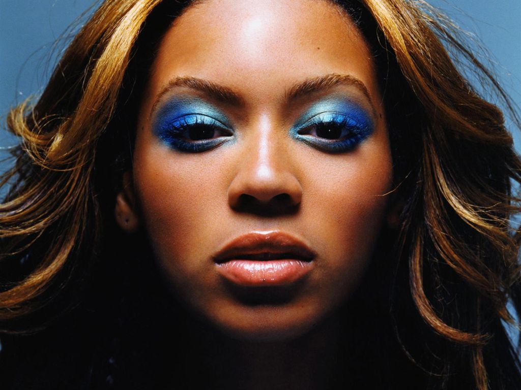 Beyonce Knowles leaked wallpapers