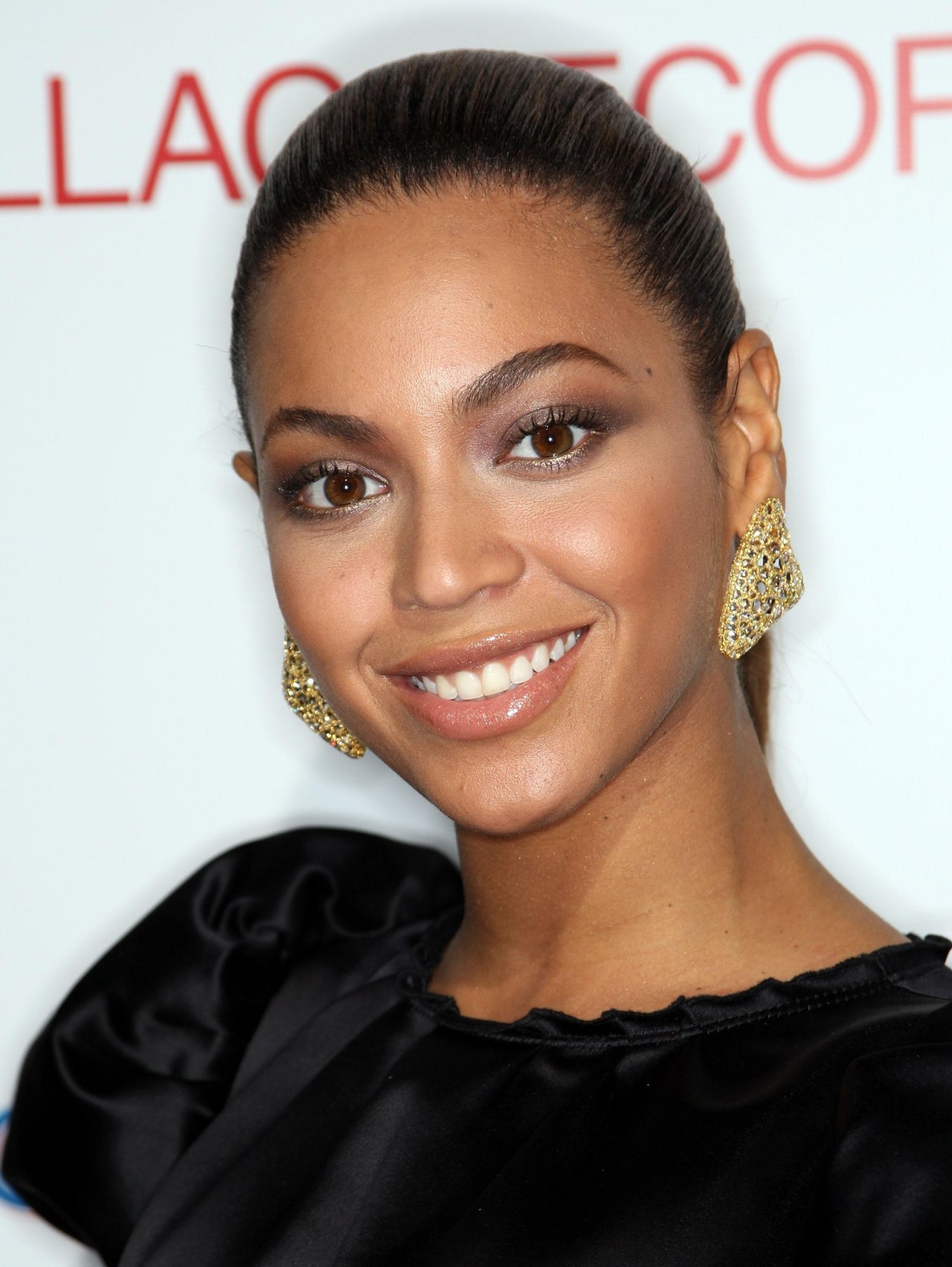 Beyonce Knowles leaked wallpapers