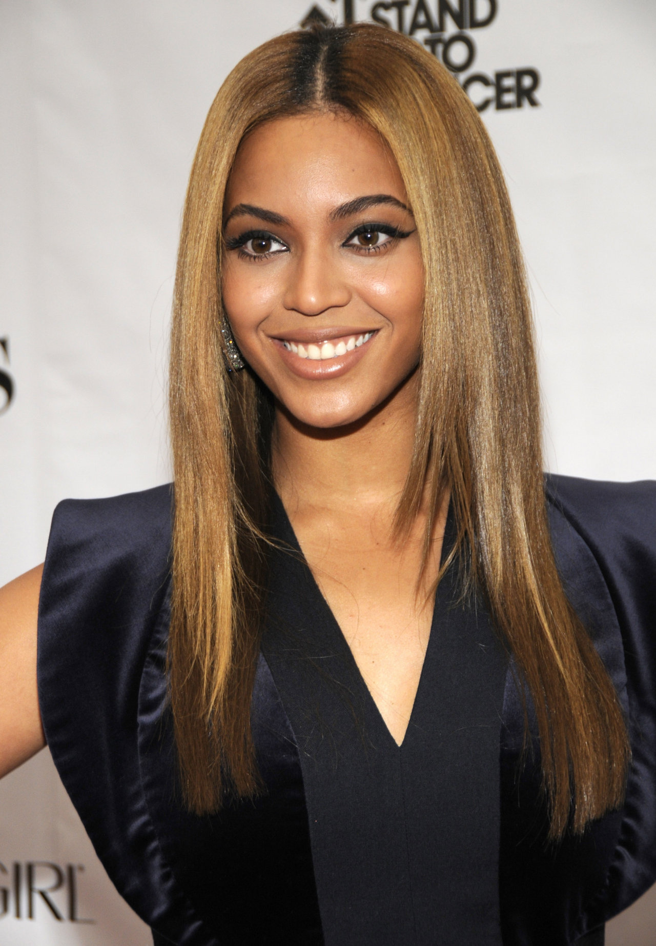 Beyonce Knowles leaked wallpapers