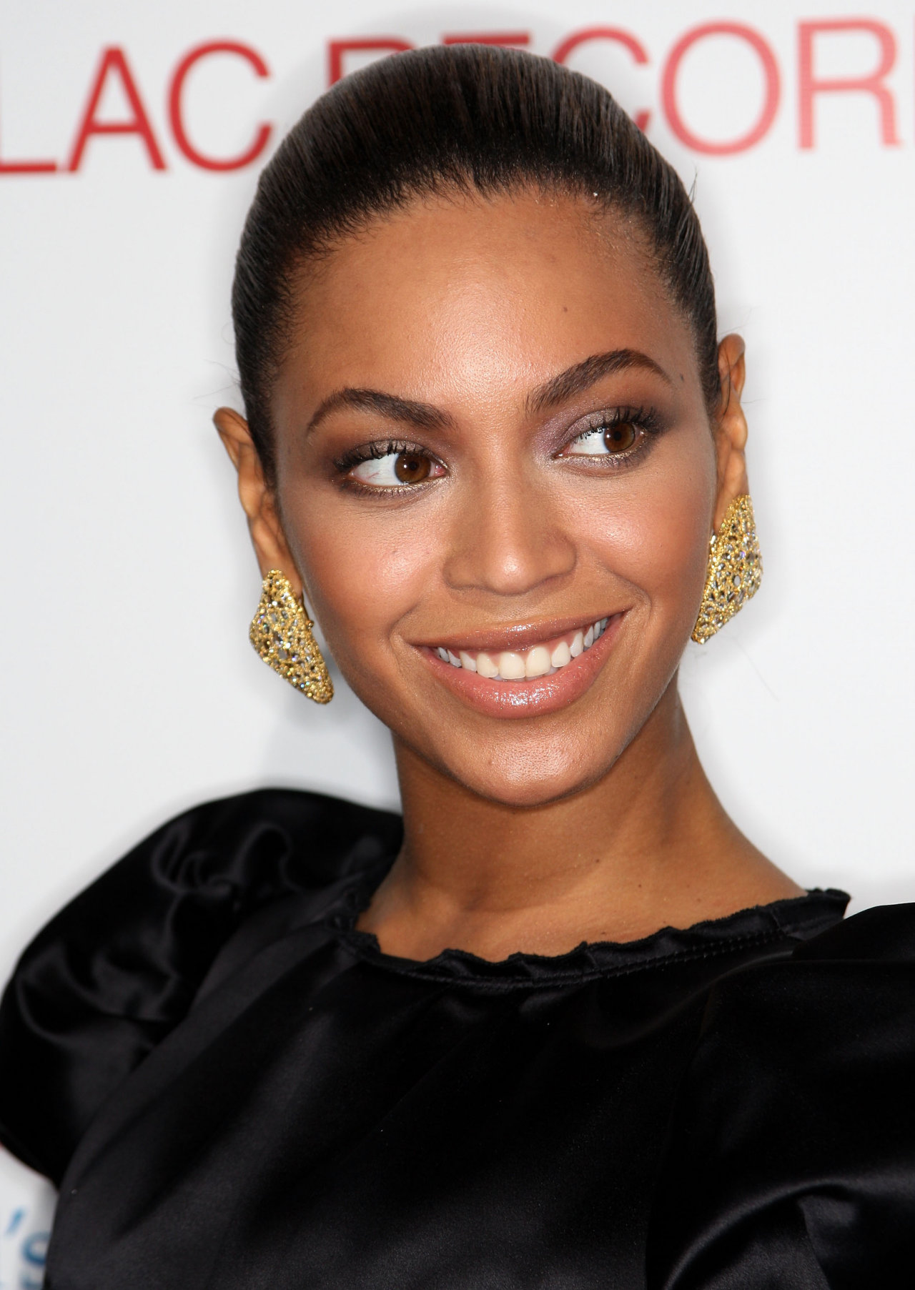 Beyonce Knowles leaked wallpapers