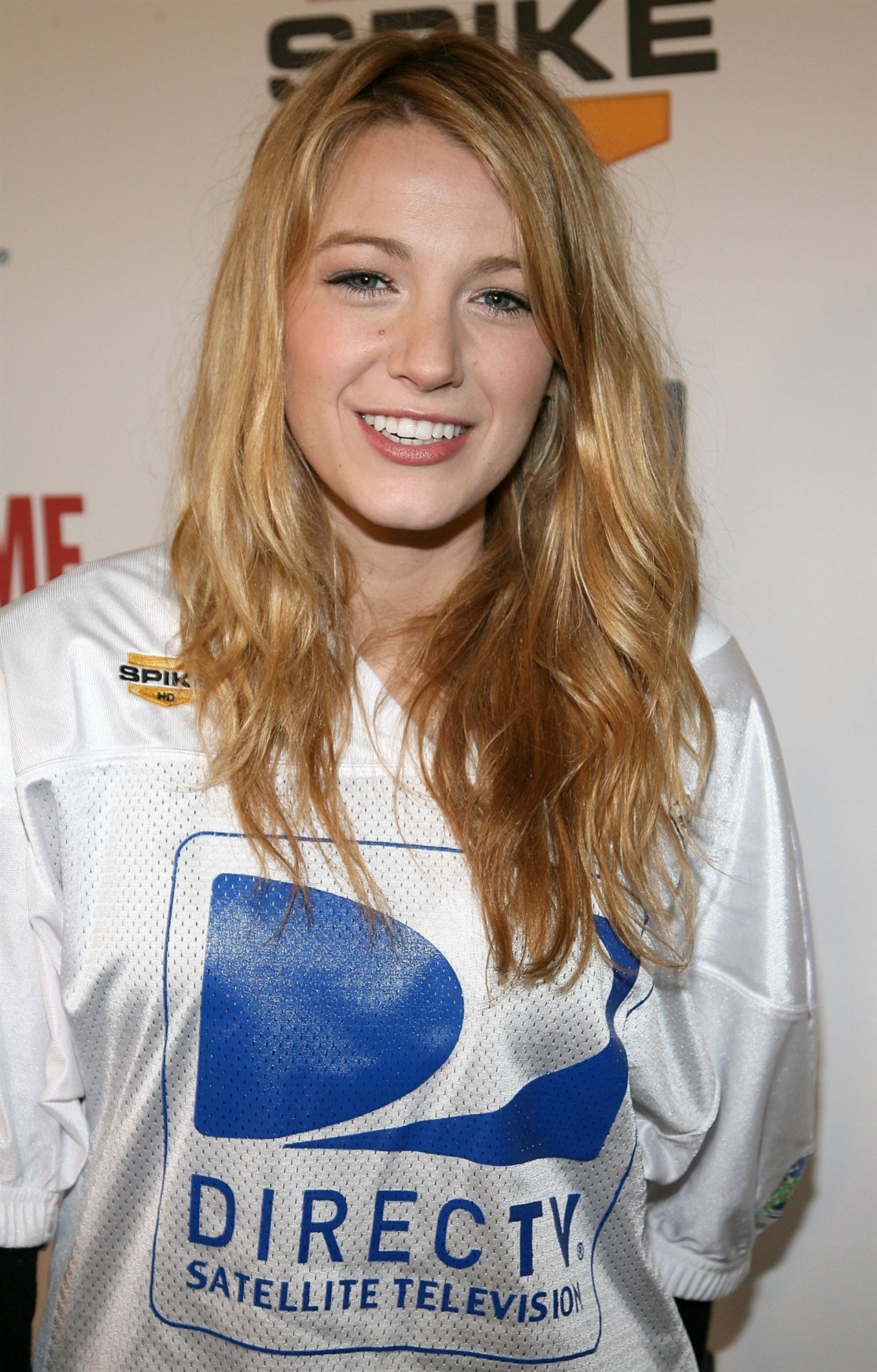 Blake Lively leaked wallpapers