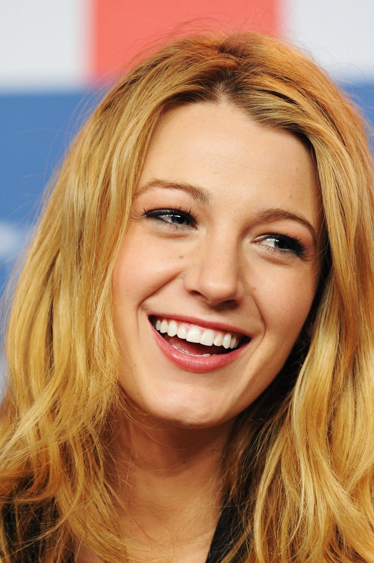 Blake Lively leaked wallpapers