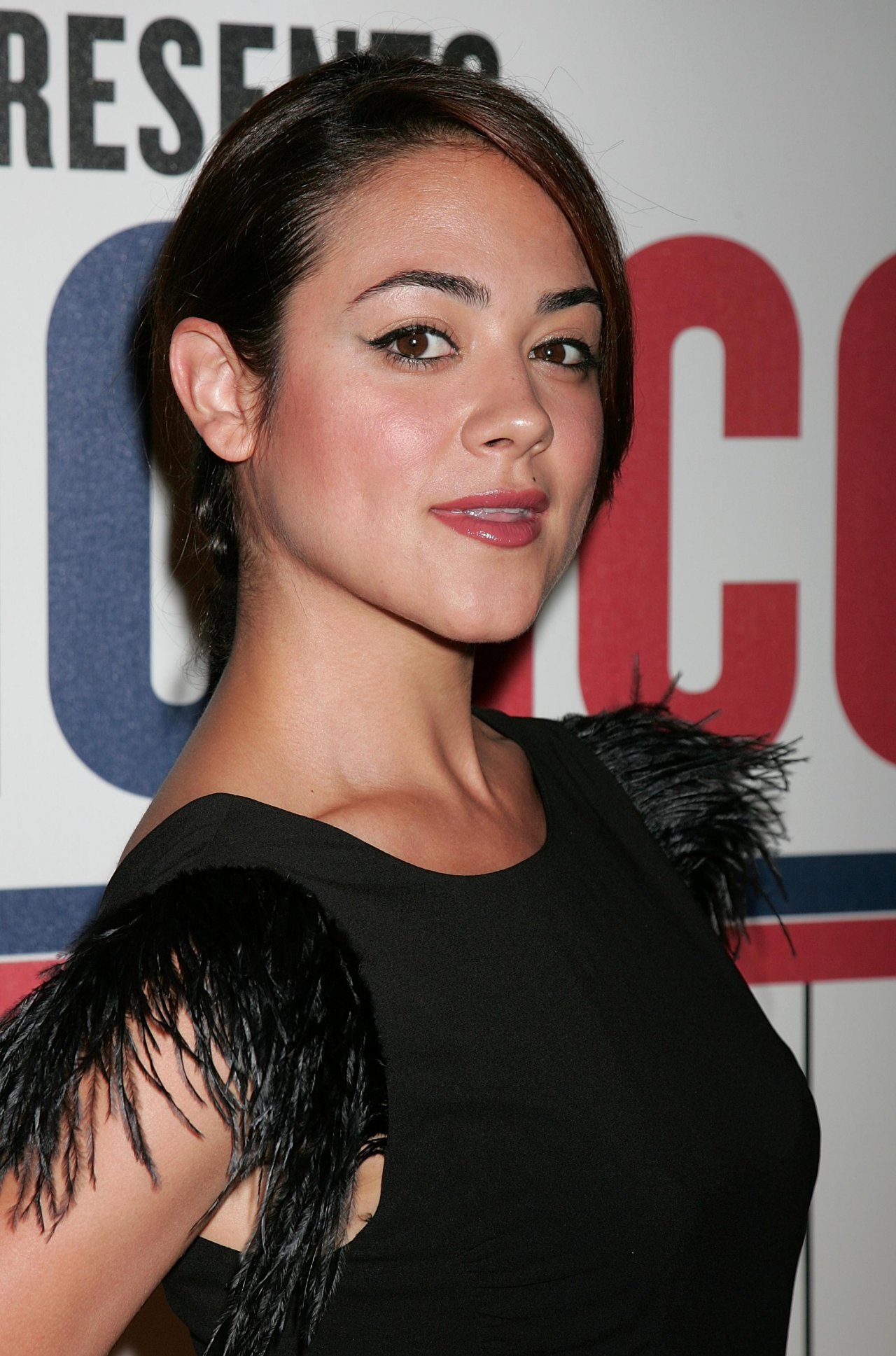 Camille Guaty leaked wallpapers
