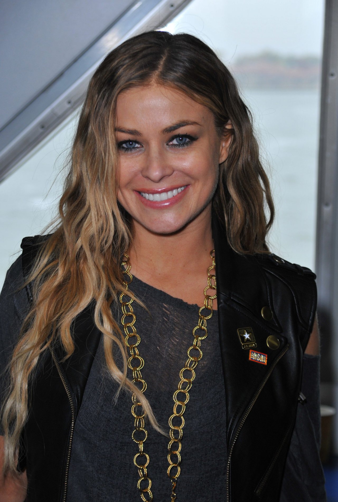 Carmen Electra leaked wallpapers