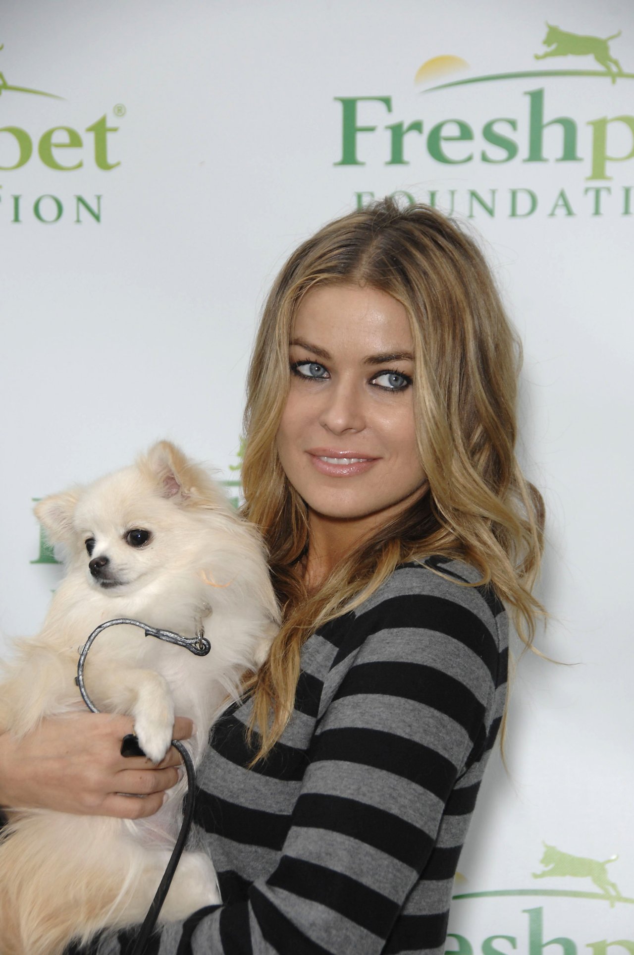 Carmen Electra leaked wallpapers