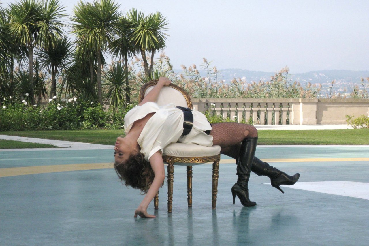 Carmen Electra leaked wallpapers