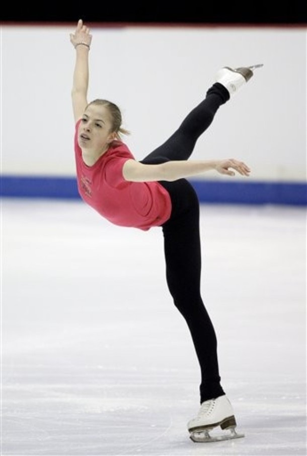 Carolina Kostner leaked wallpapers