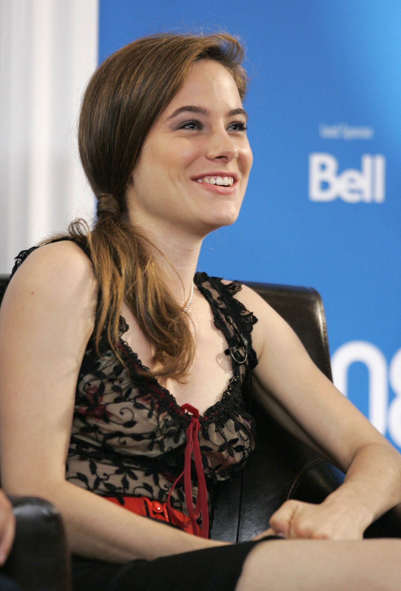 Caroline Dhavernas leaked wallpapers