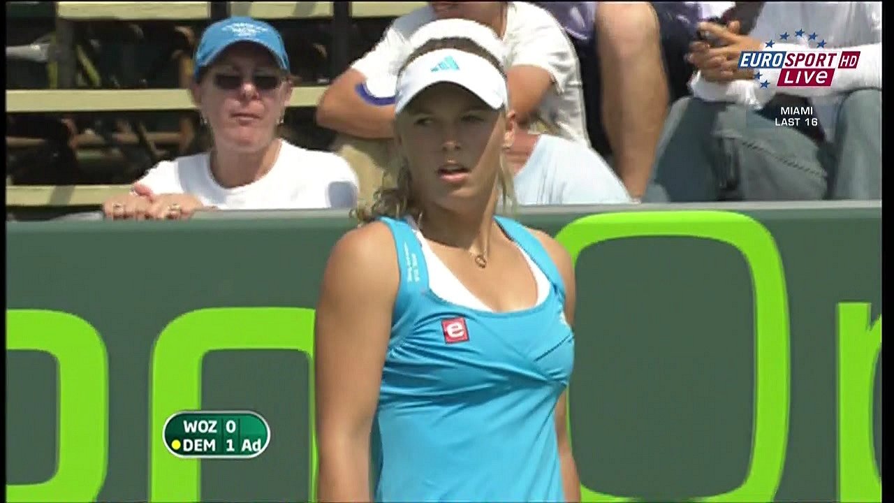 Caroline Wozniacki leaked wallpapers