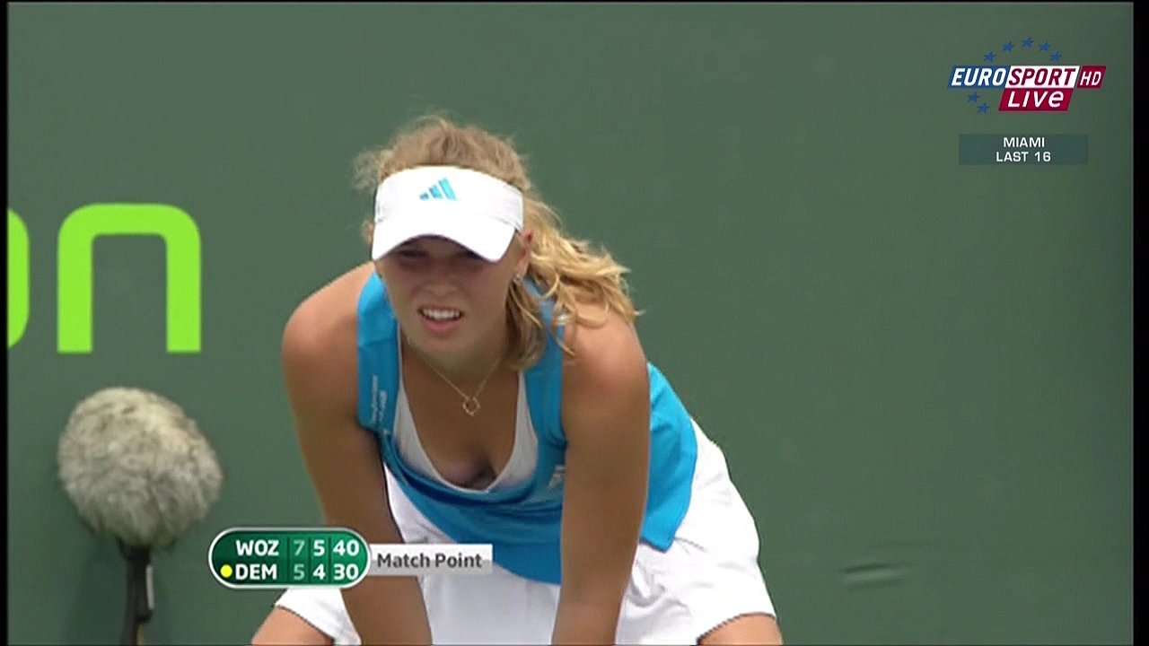 Caroline Wozniacki leaked wallpapers