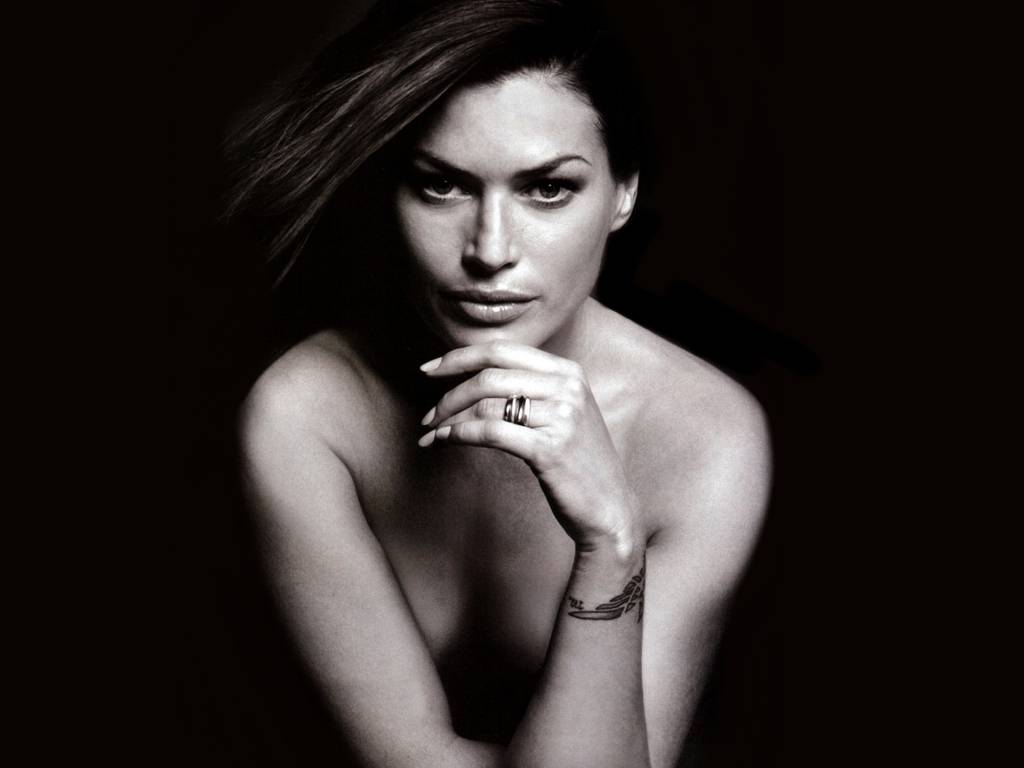 Carre Otis leaked wallpapers