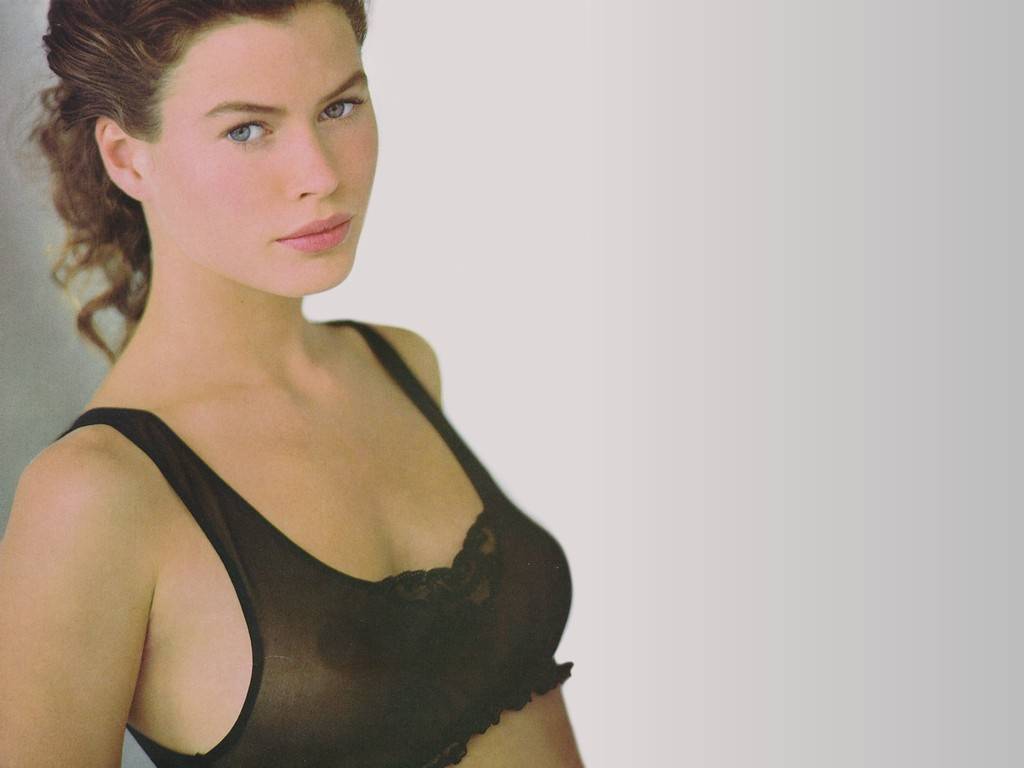 Carre Otis leaked wallpapers