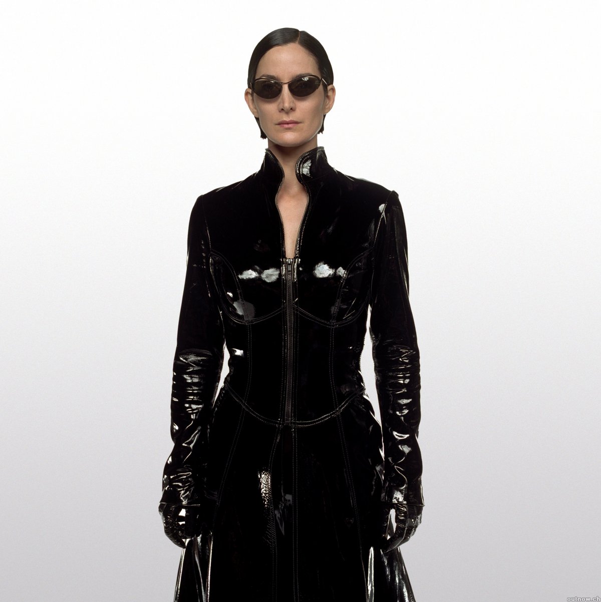 Carrie Anne Moss leaked wallpapers