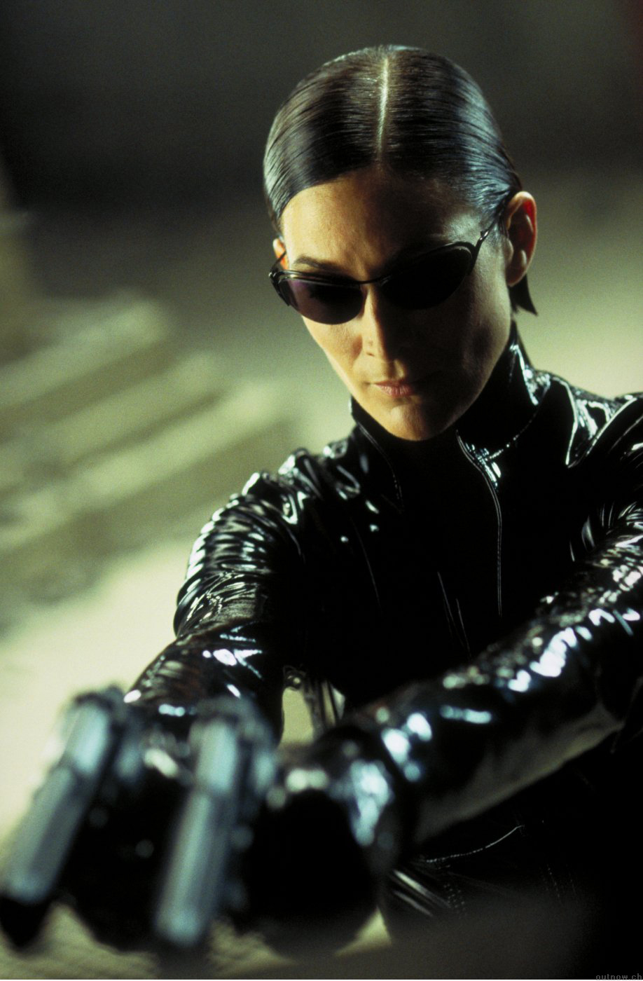 Carrie Anne Moss leaked wallpapers