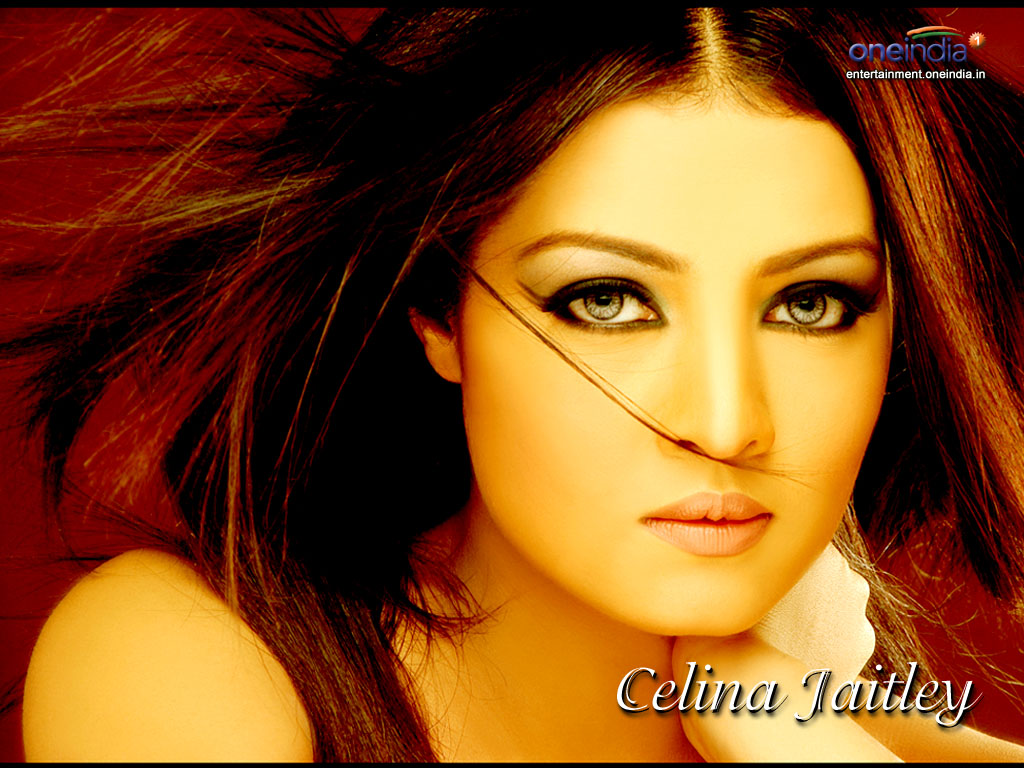 Celina Jaitley leaked wallpapers