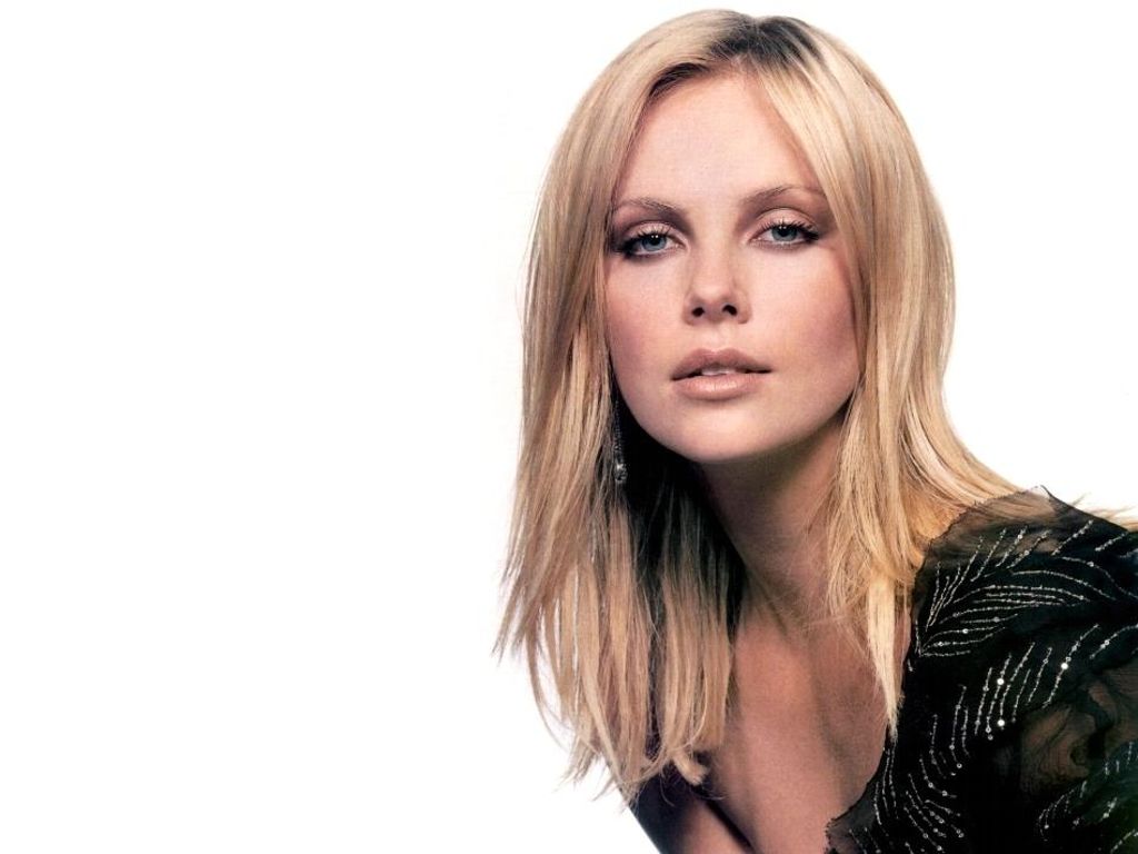 Charlize Theron leaked wallpapers