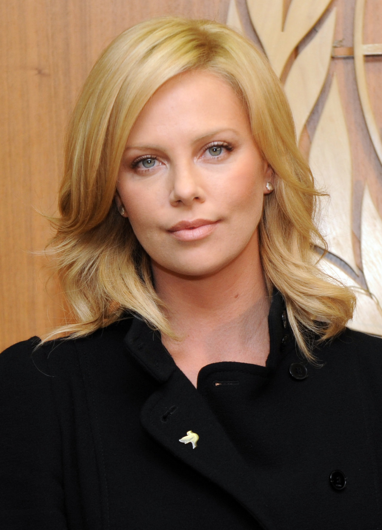 Charlize Theron leaked wallpapers