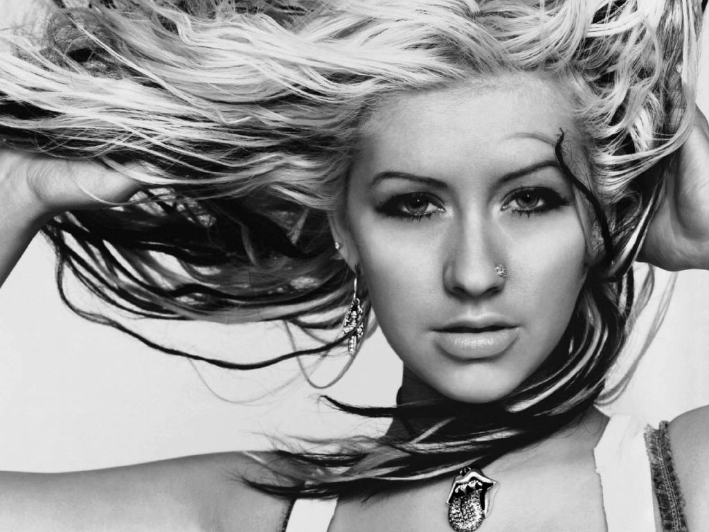 Christina Aguilera leaked wallpapers