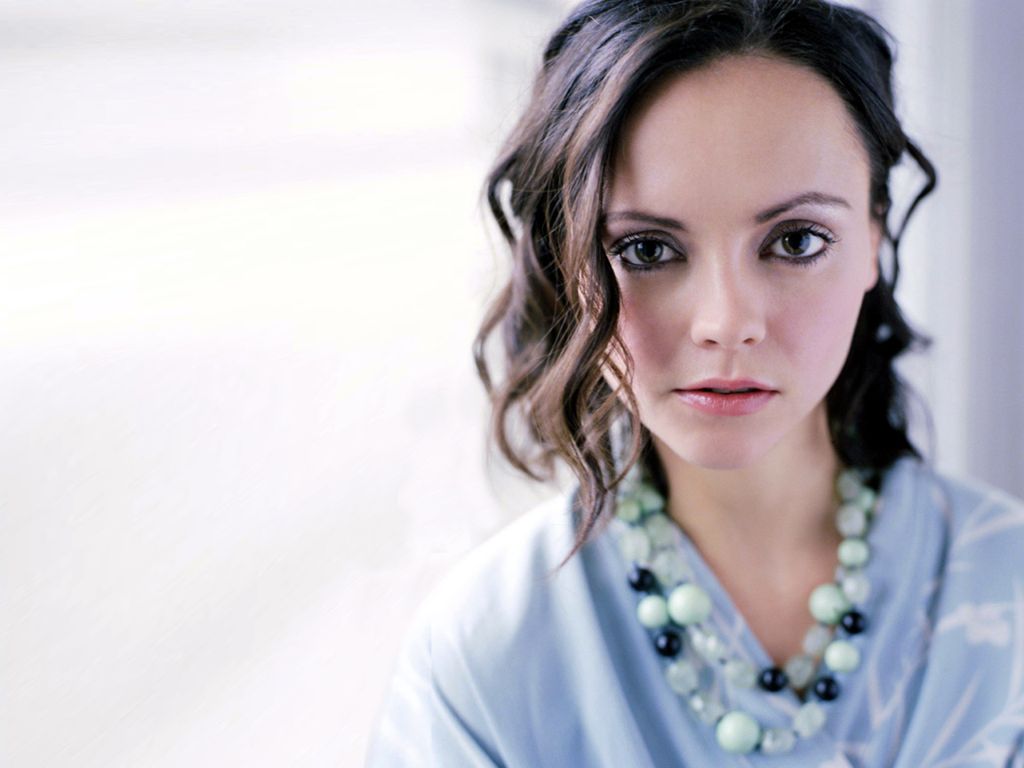 Christina Ricci leaked wallpapers