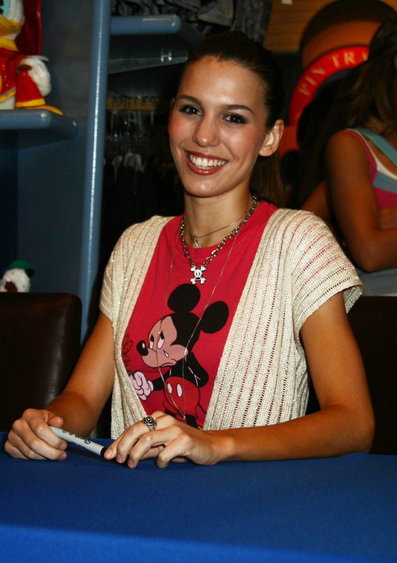 Christy Carlson Romano leaked wallpapers