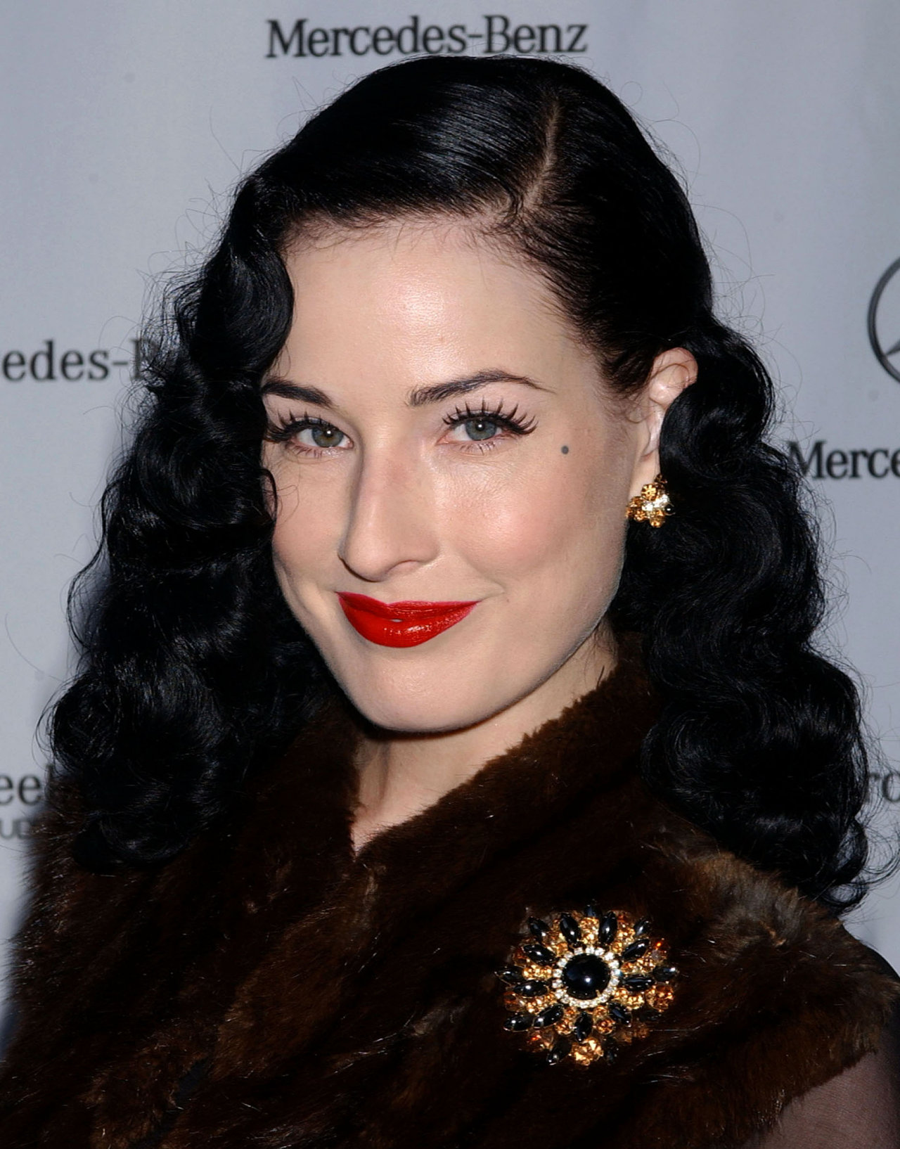 Dita von Teese leaked wallpapers