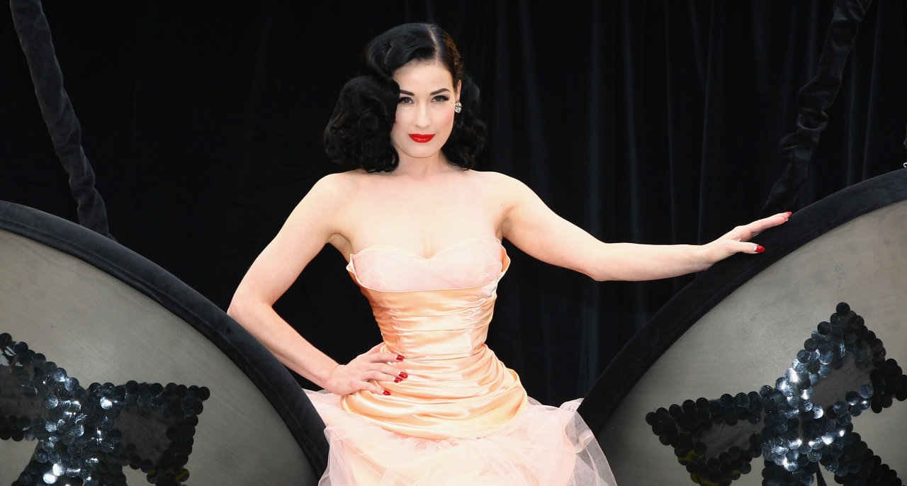 Dita von Teese leaked wallpapers