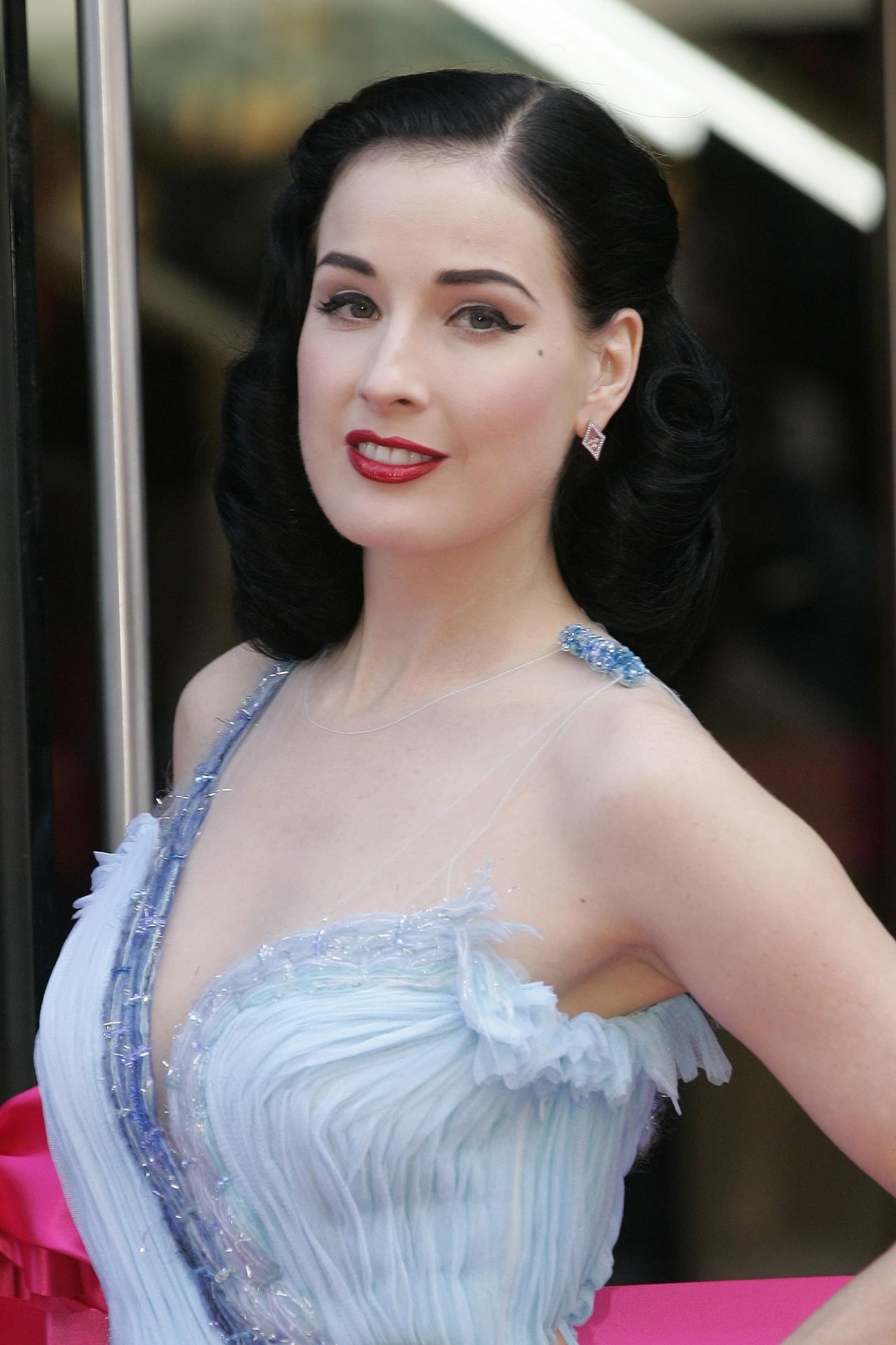 Dita von Teese leaked wallpapers