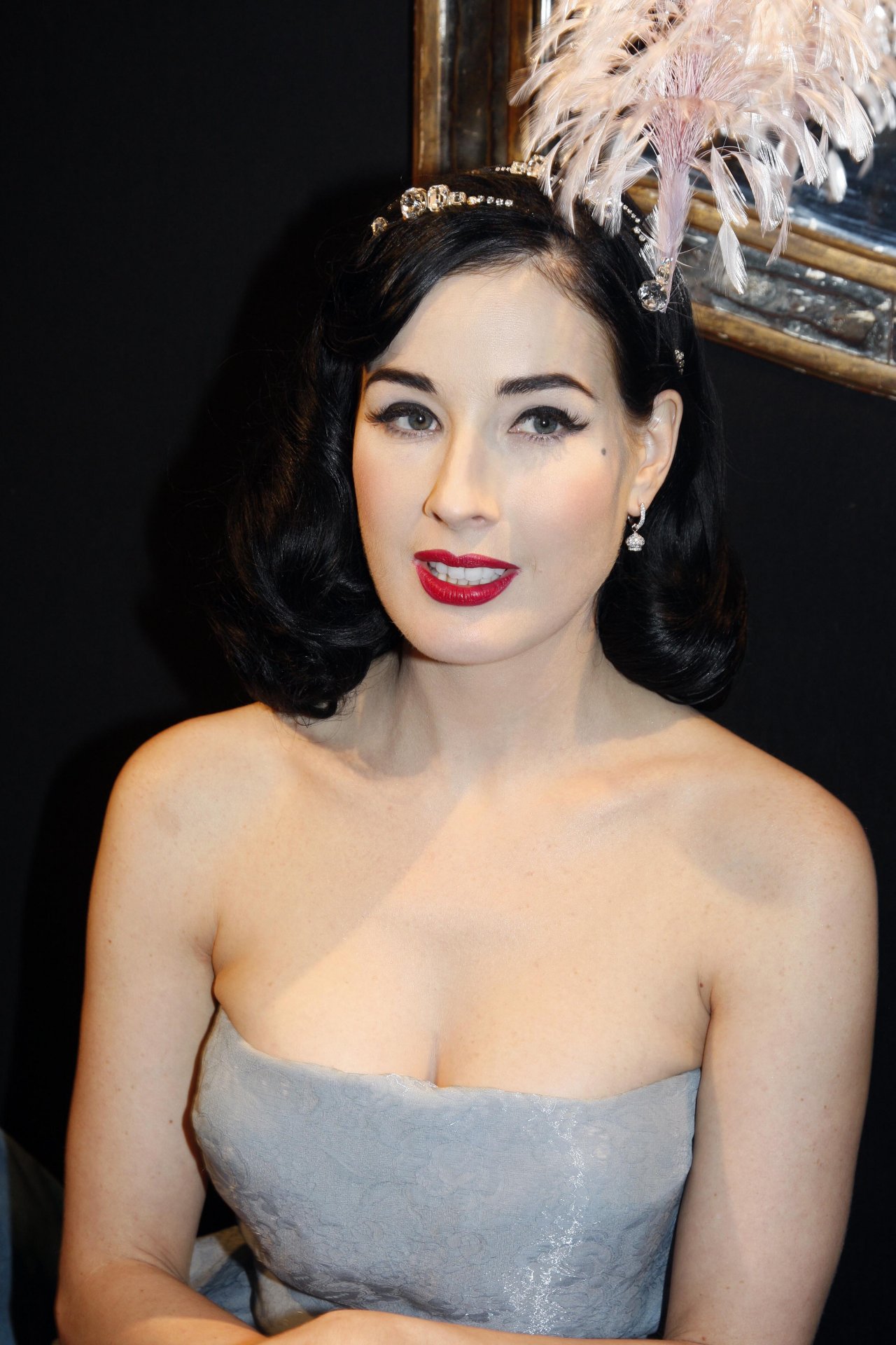 Dita von Teese leaked wallpapers