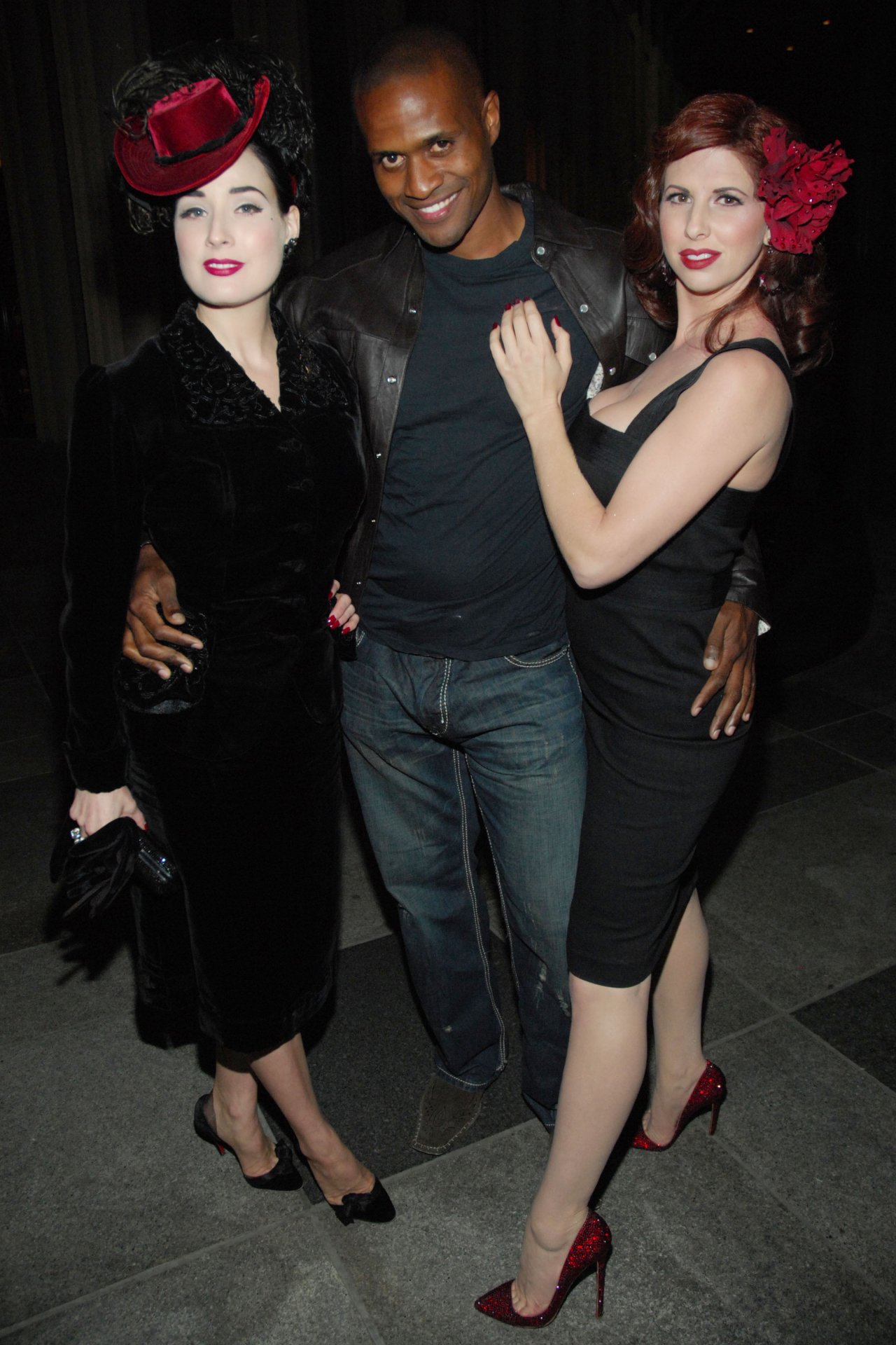 Dita von Teese leaked wallpapers