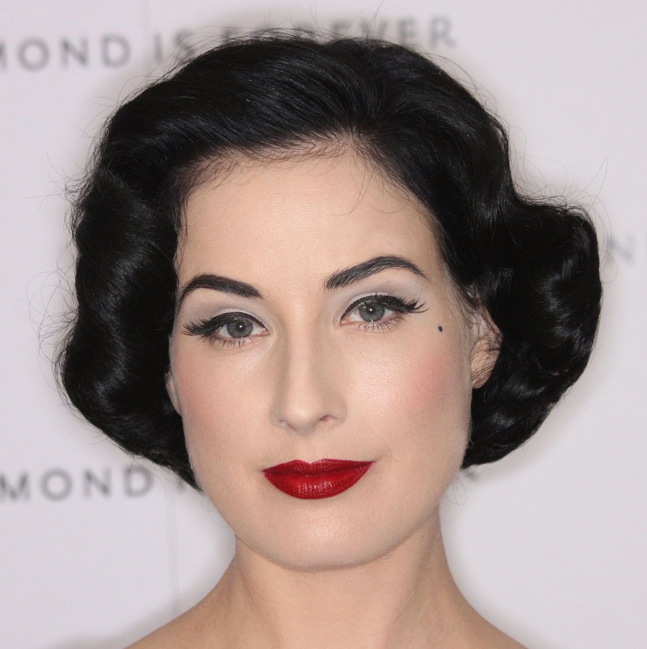 Dita von Teese leaked wallpapers