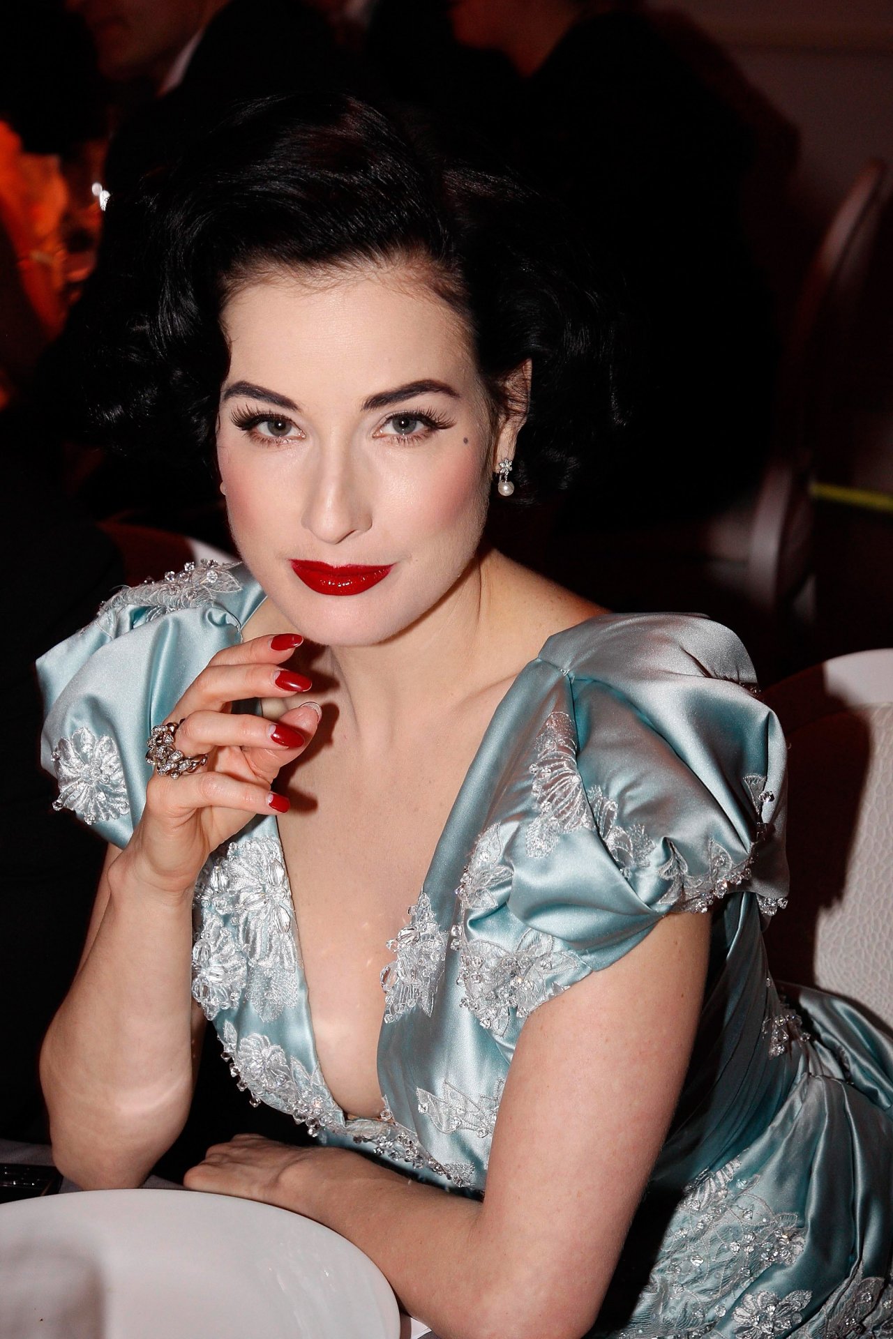 Dita von Teese leaked wallpapers