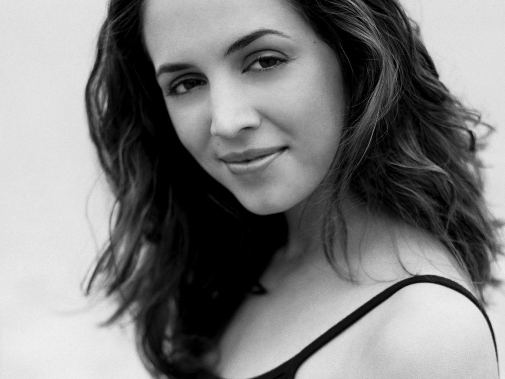 Eliza Dushku leaked wallpapers