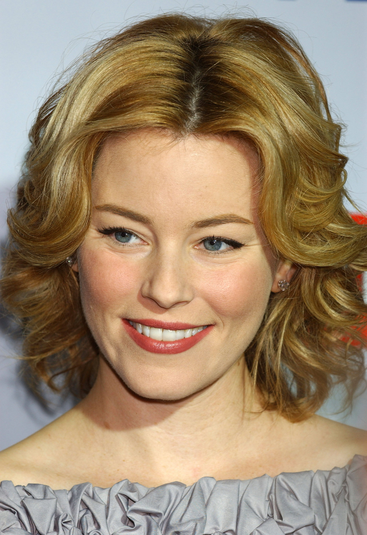 Elizabeth Banks leaked wallpapers