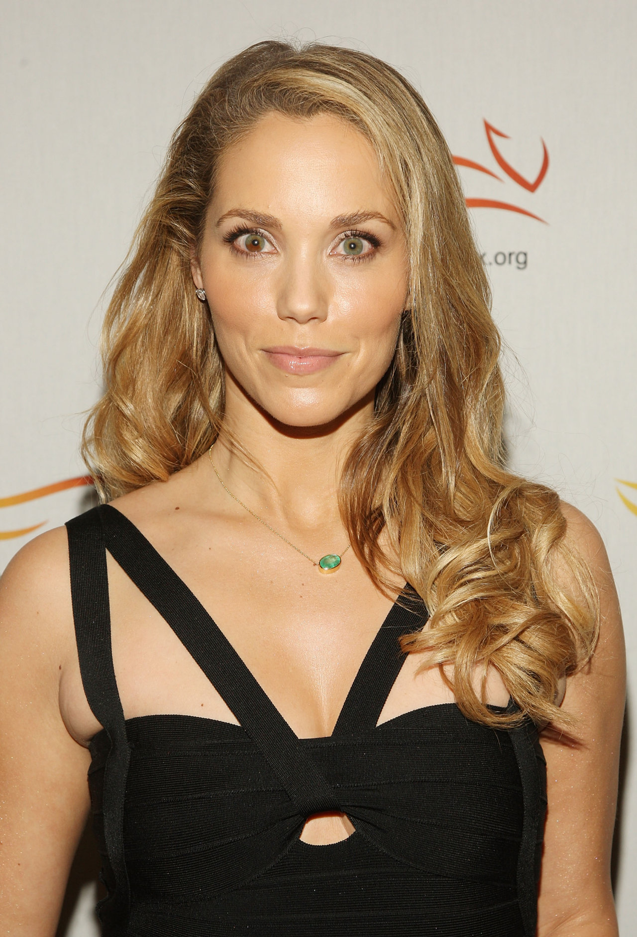 Elizabeth Berkley leaked wallpapers