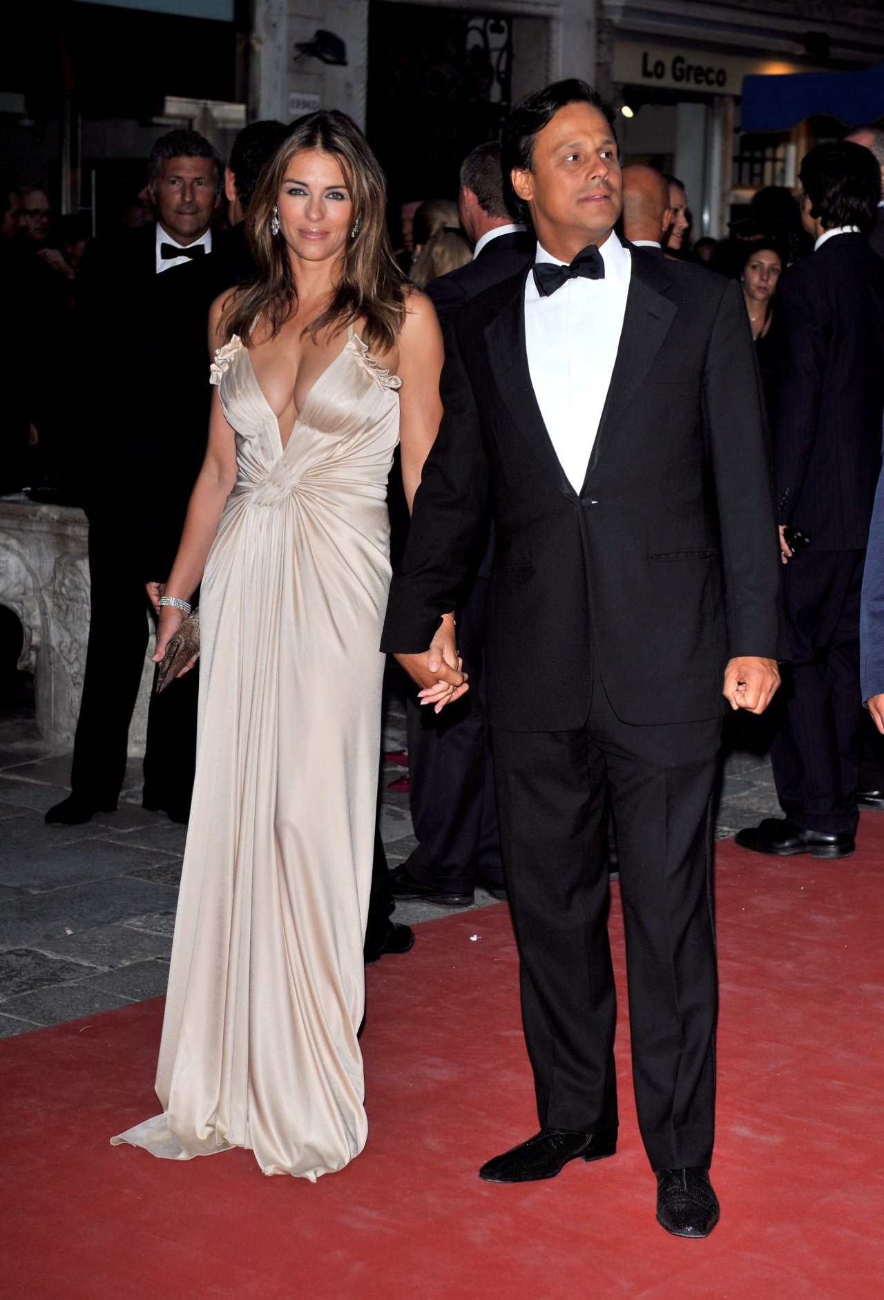 Elizabeth Hurley leaked wallpapers