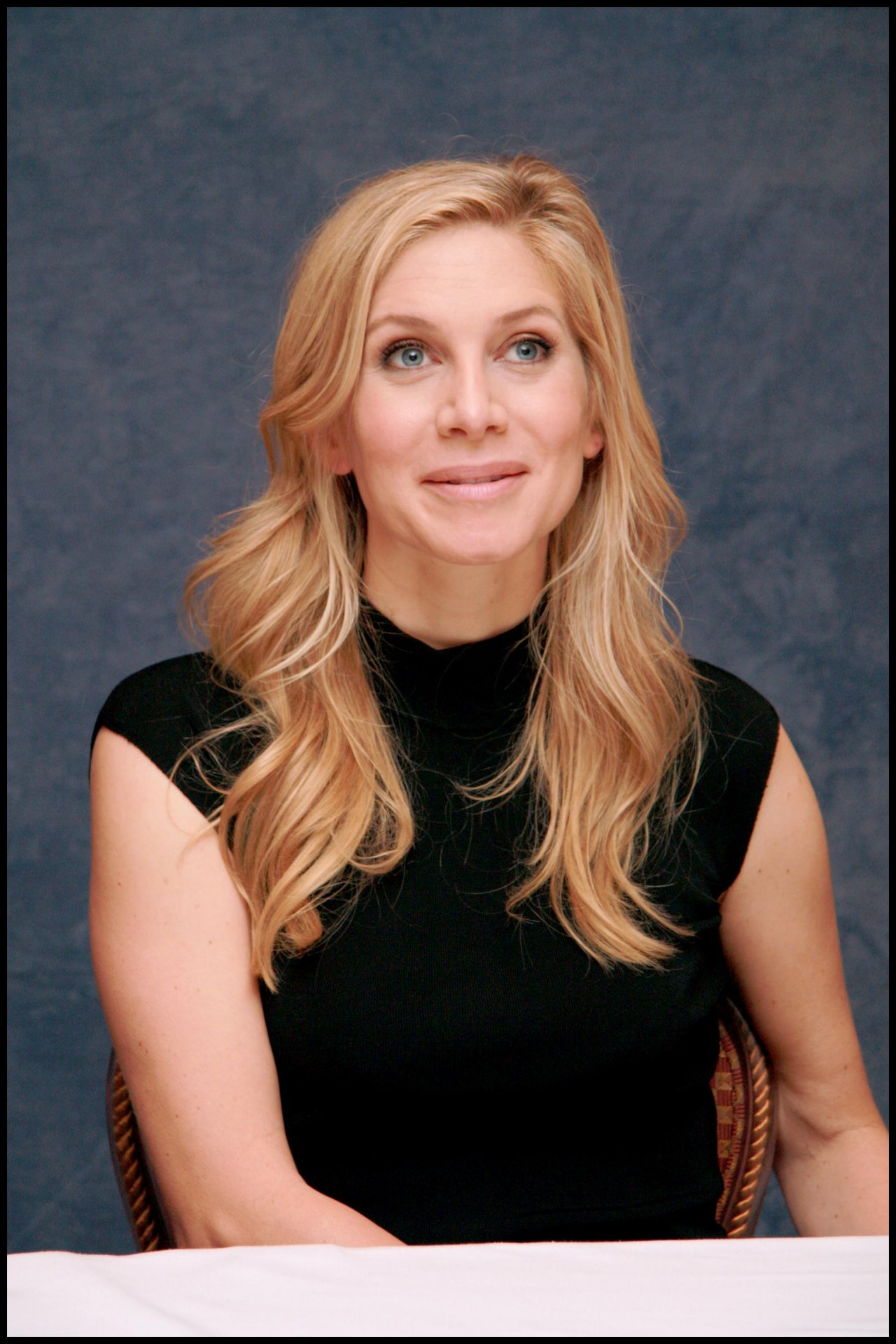 Elizabeth Mitchell leaked wallpapers